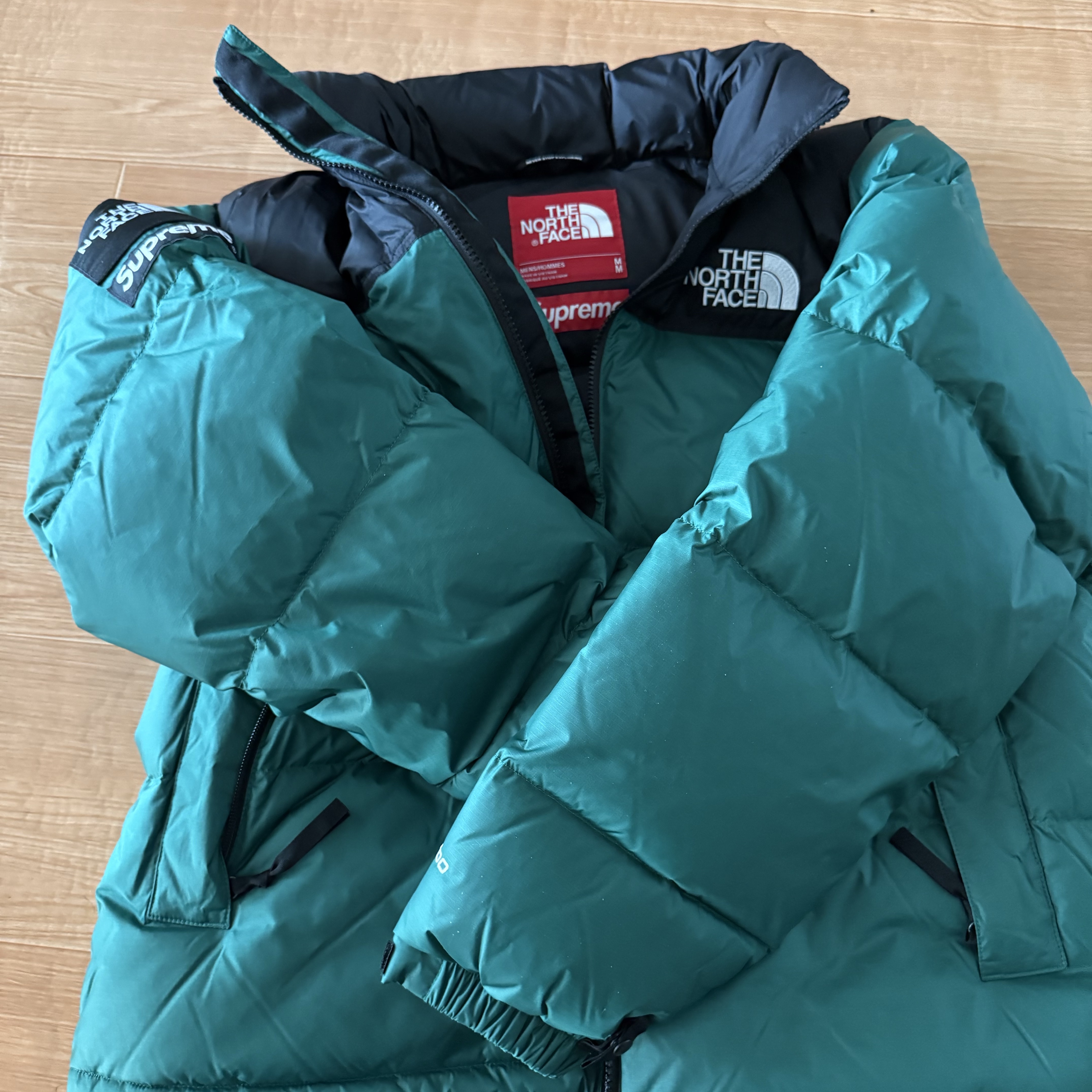 Supreme x The North Face Nuptse Jacket Green - 24FW 착용 스타일
