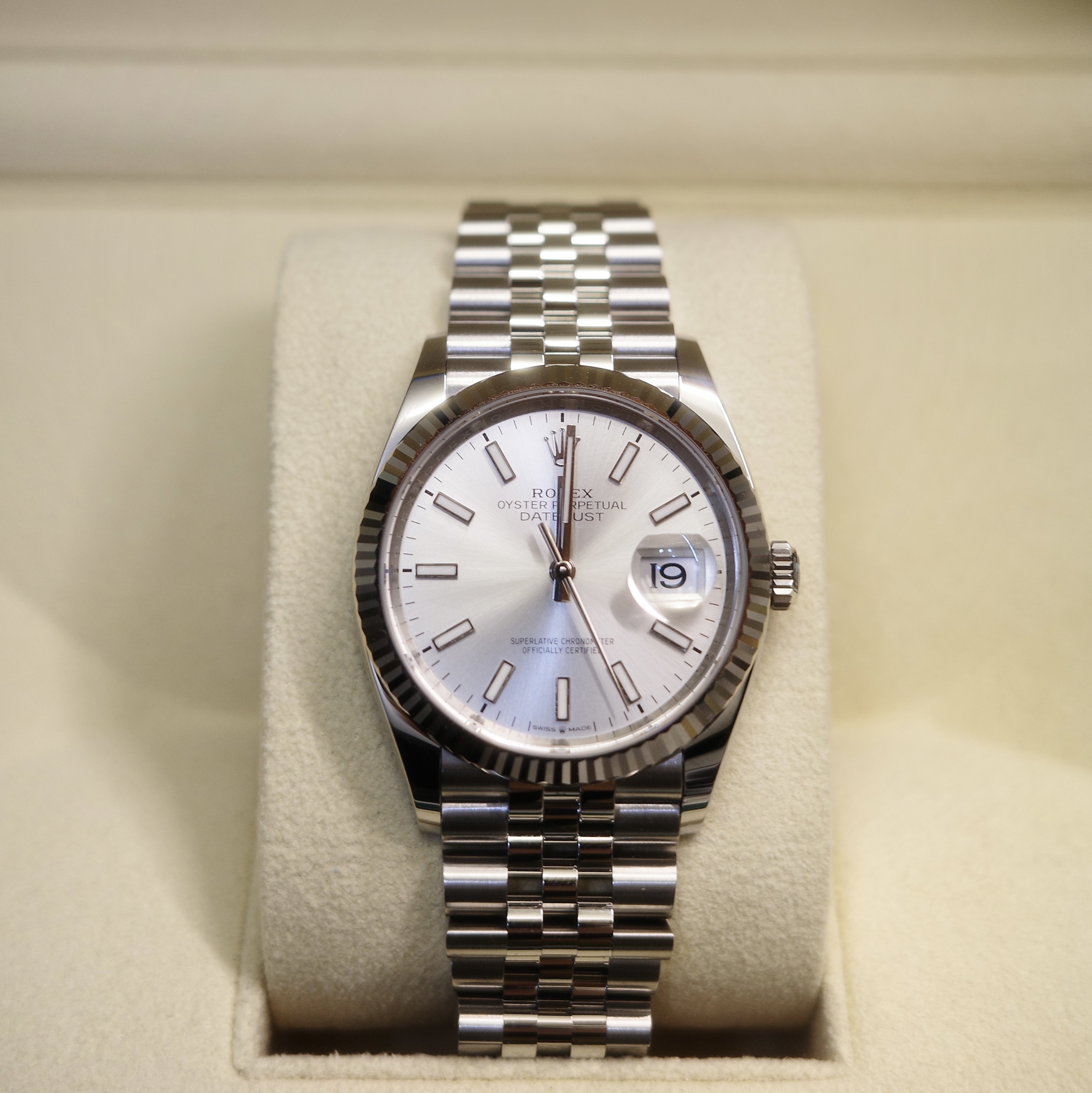 Rolex Datejust 36mm 126234 Silver Jubilee 착용 스타일