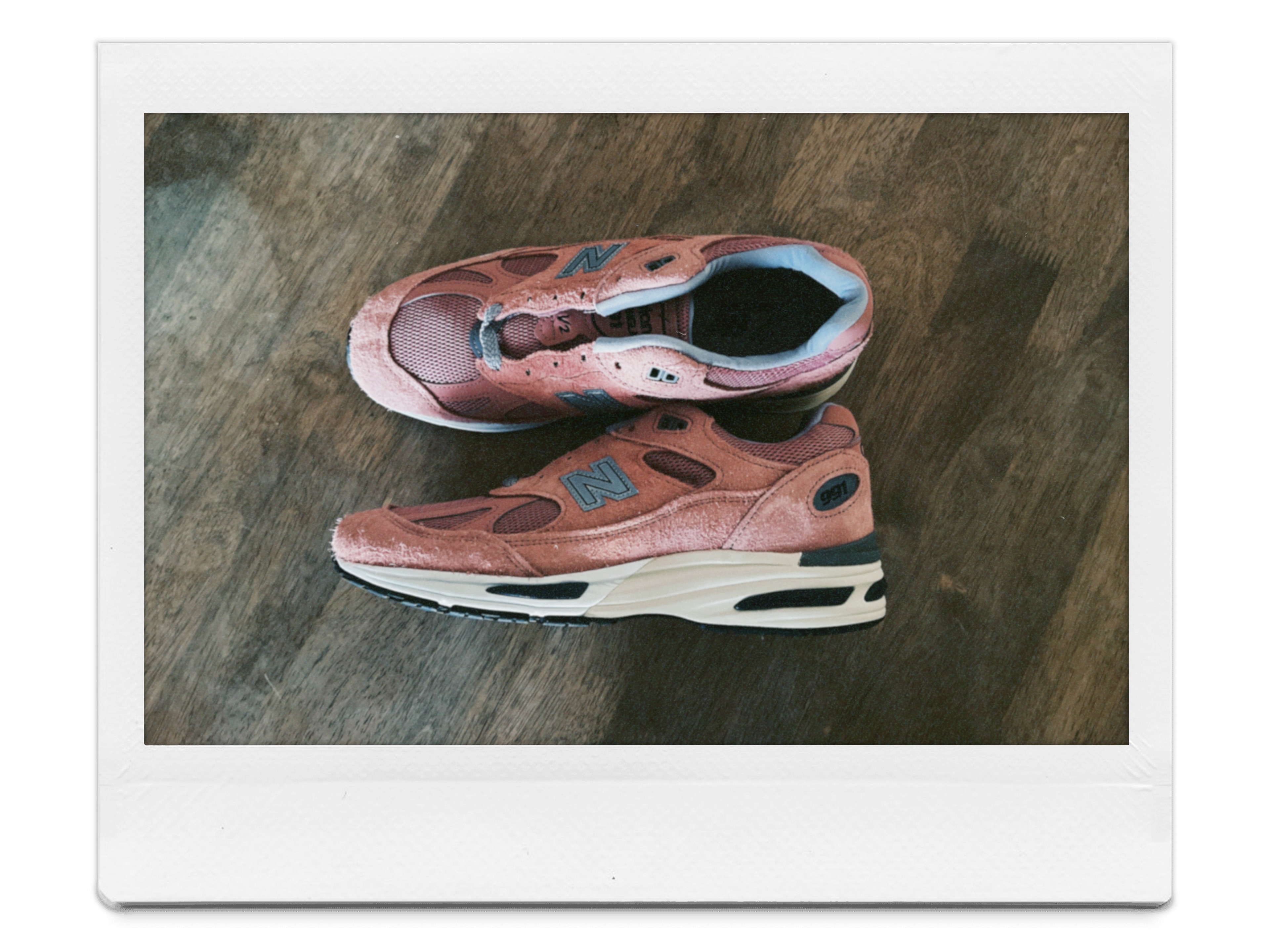New Balance 991v2 Made in UK Brandied Apricot 착용 스타일