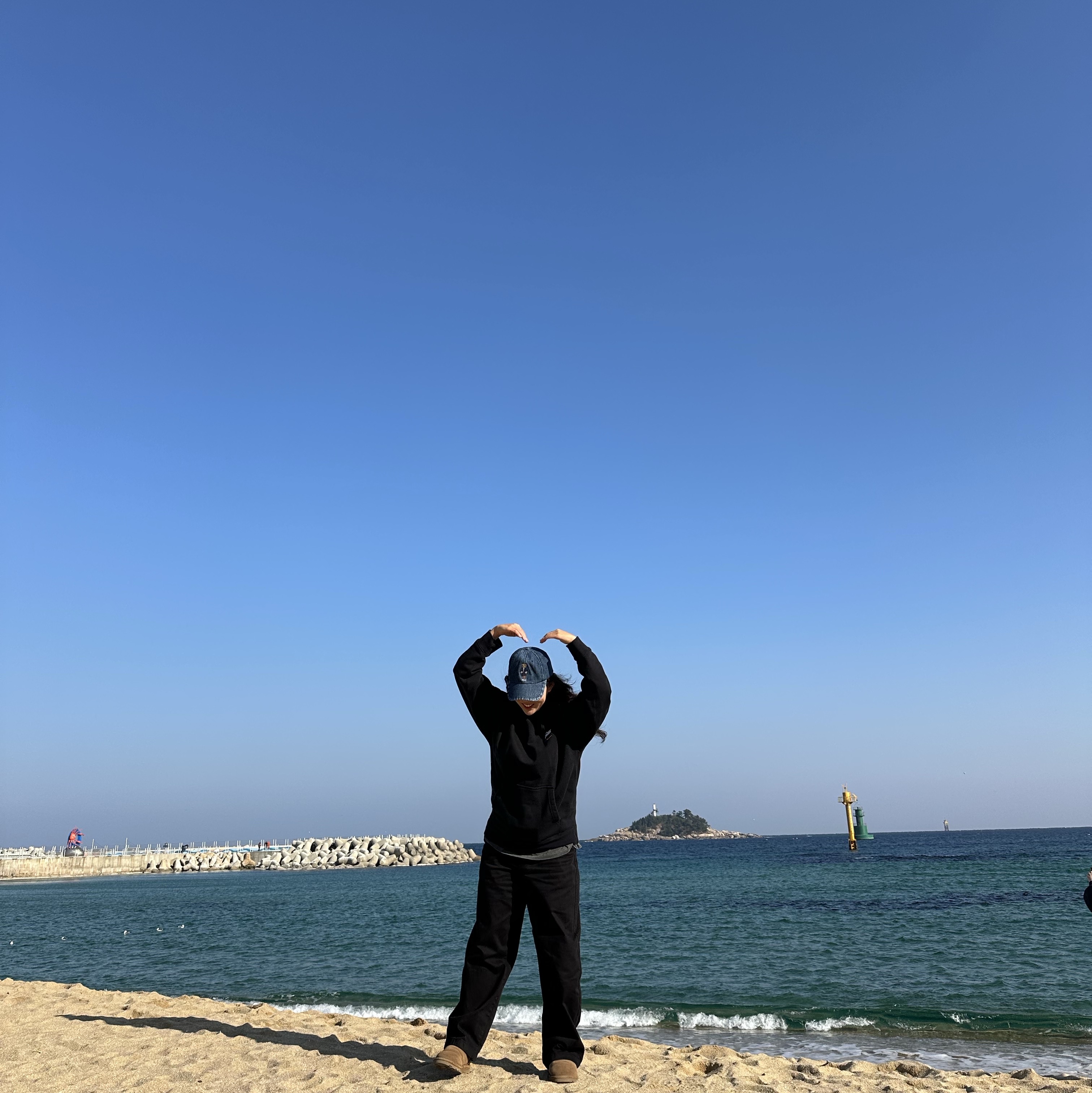 [30% 적립] Polo Ralph Lauren Polo Bear Twill Ball Cap Newport Navy - 24FW, Nike x Patta x FC Barcelona Solo Swoosh Hoodie Culers del Món (FD4147-010) 착용 스타일 - 1
