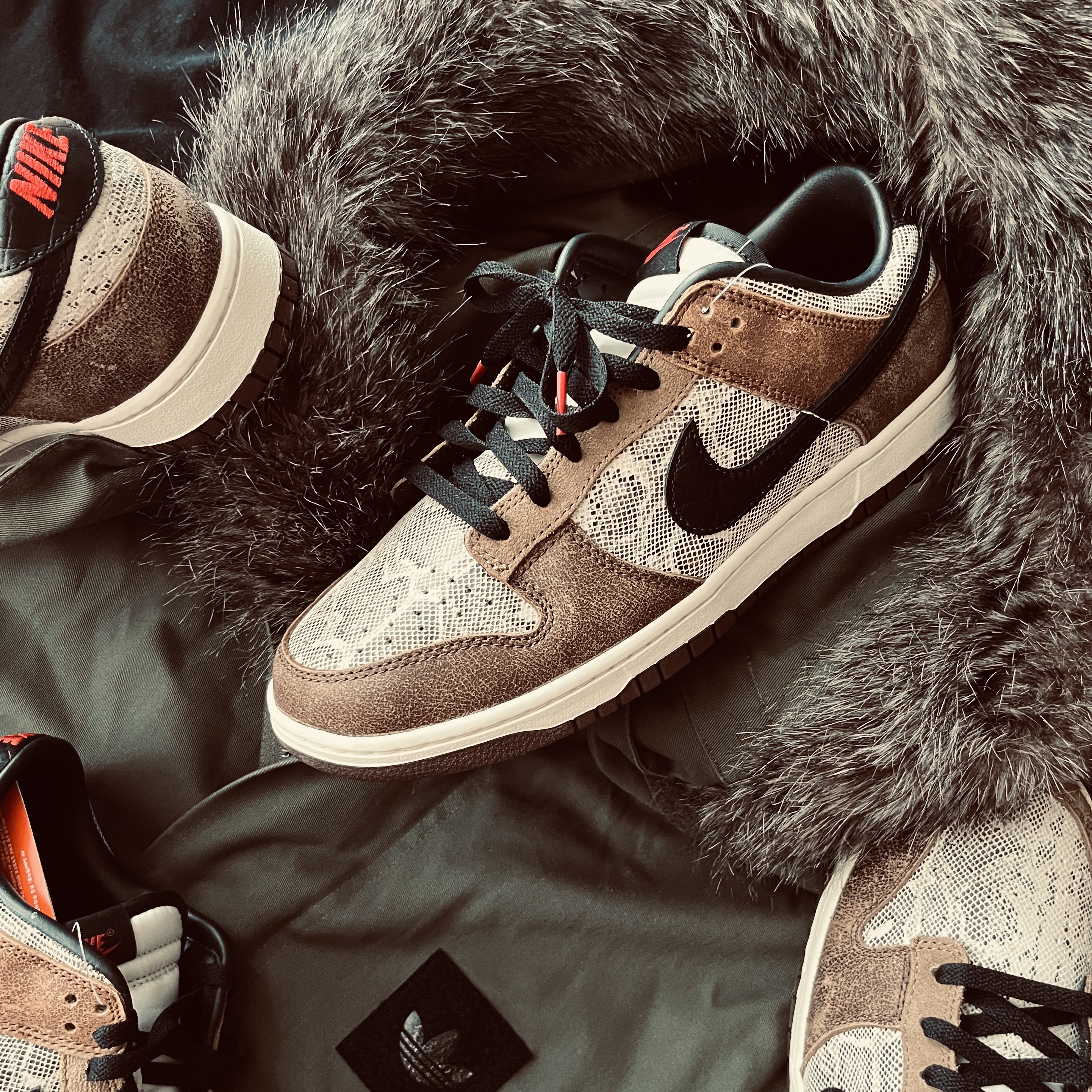 Nike Dunk Low PRM Head to Head 착용 스타일 - 1