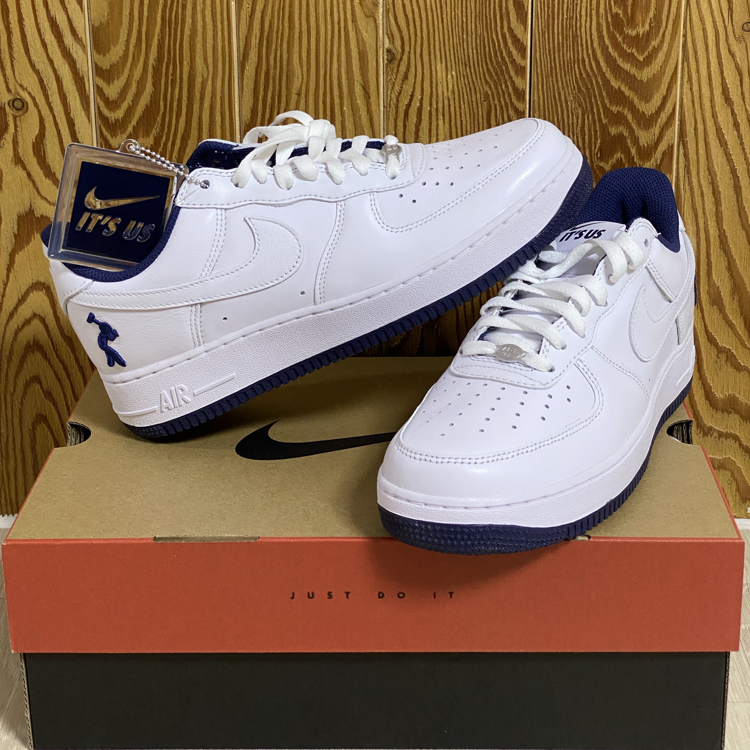 Nike x Lil Yachty Us Force 1 Low White and Midnight Navy 착용 스타일