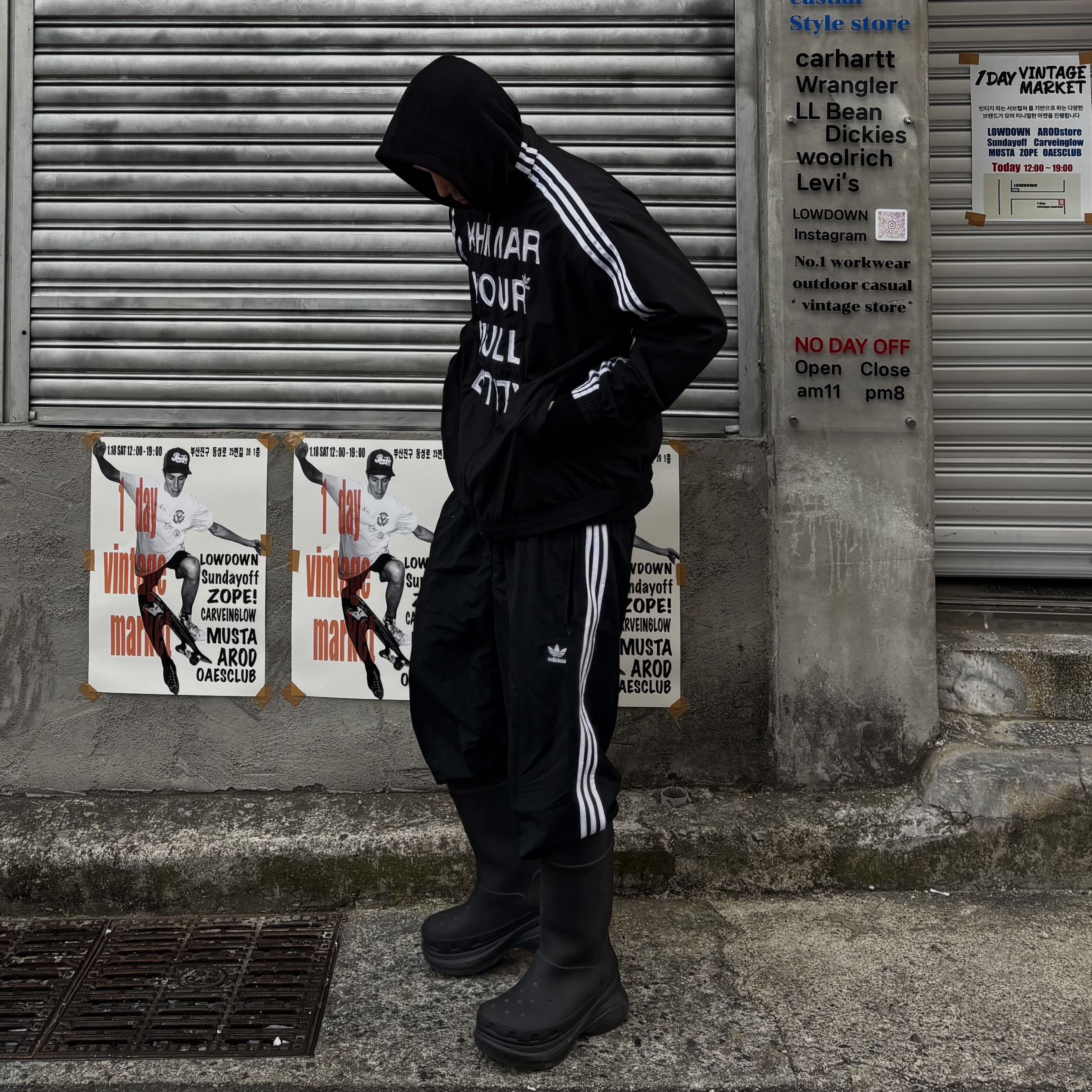 (W) Adidas Adilenium Oversized Track Top Black - KR Sizing, Balenciaga x Crocs Rubber Boot Black 착용 스타일
