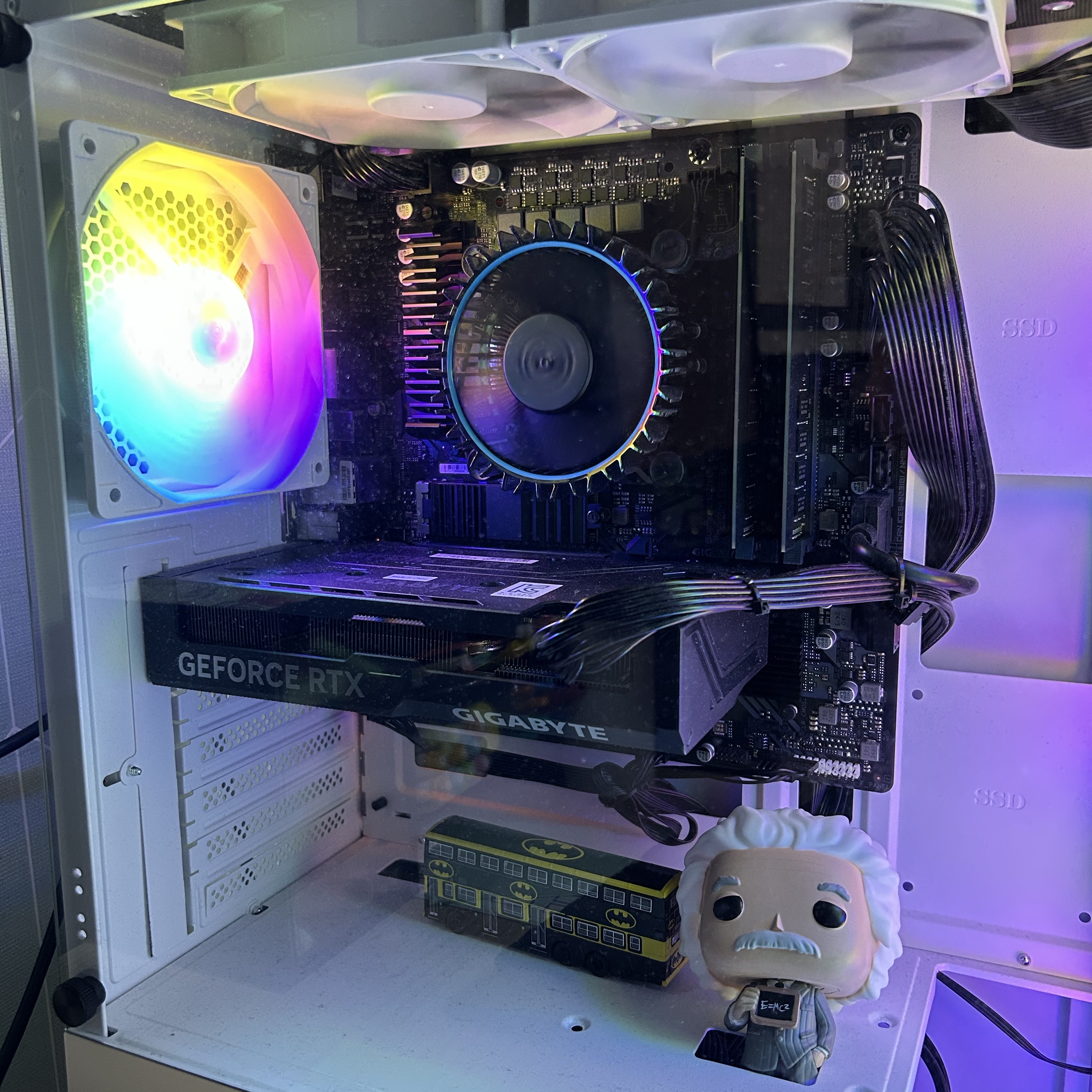Nvidia Geforce RTX 3070 FE (Korean Ver.) 착용 스타일