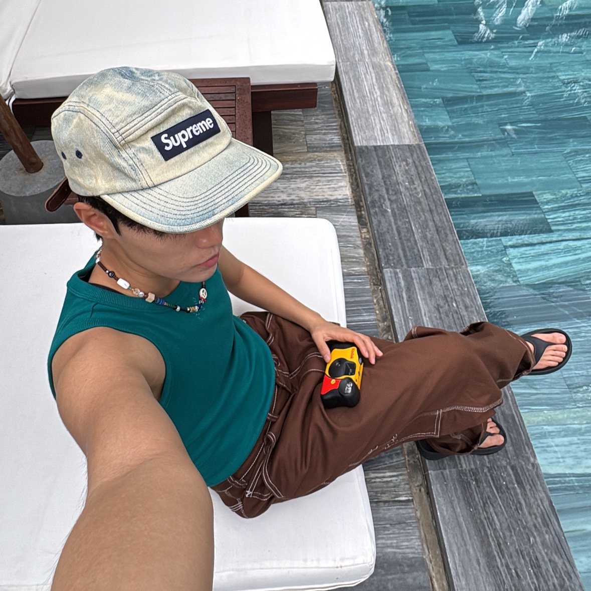 Supreme Washed Chino Twill Camp Cap Dirty Indigo - 24SS 착용 스타일