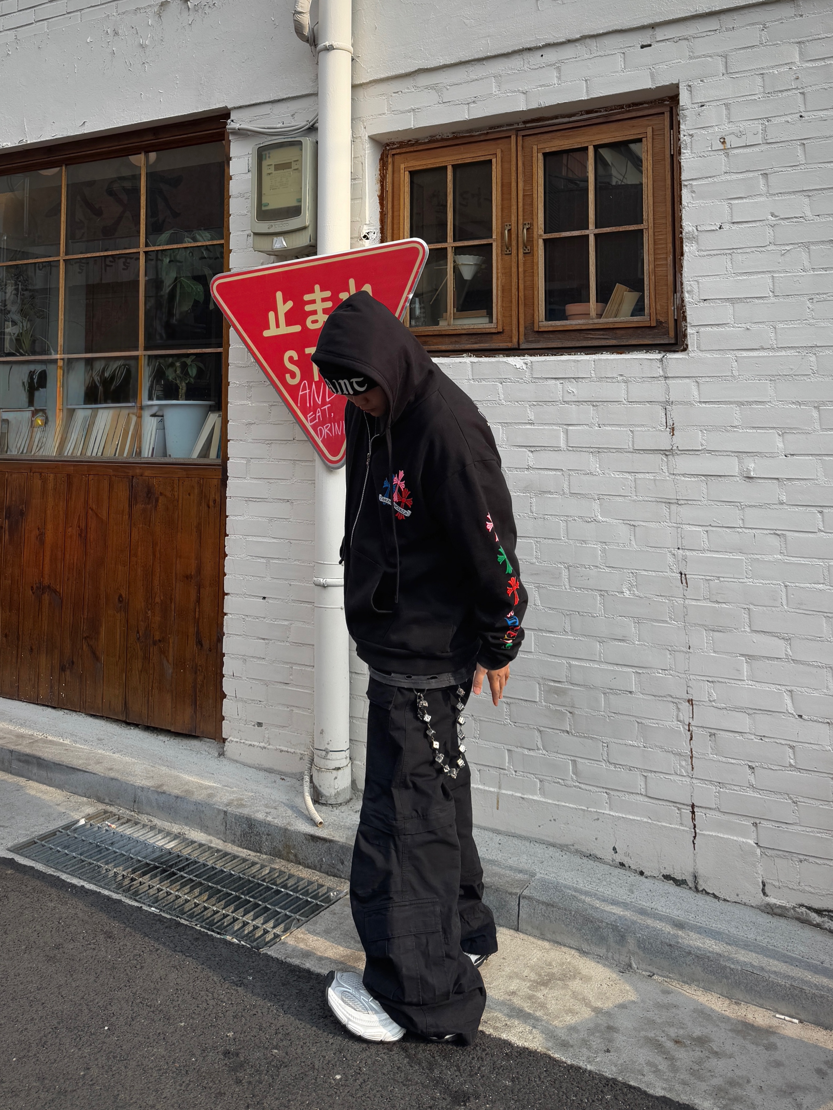 Chrome Hearts Multi Color Cross Fleece Zip-Up Hoodie Black, Saint Mxxxxxx Saint Knit Cap Black - 24AW 착용 스타일