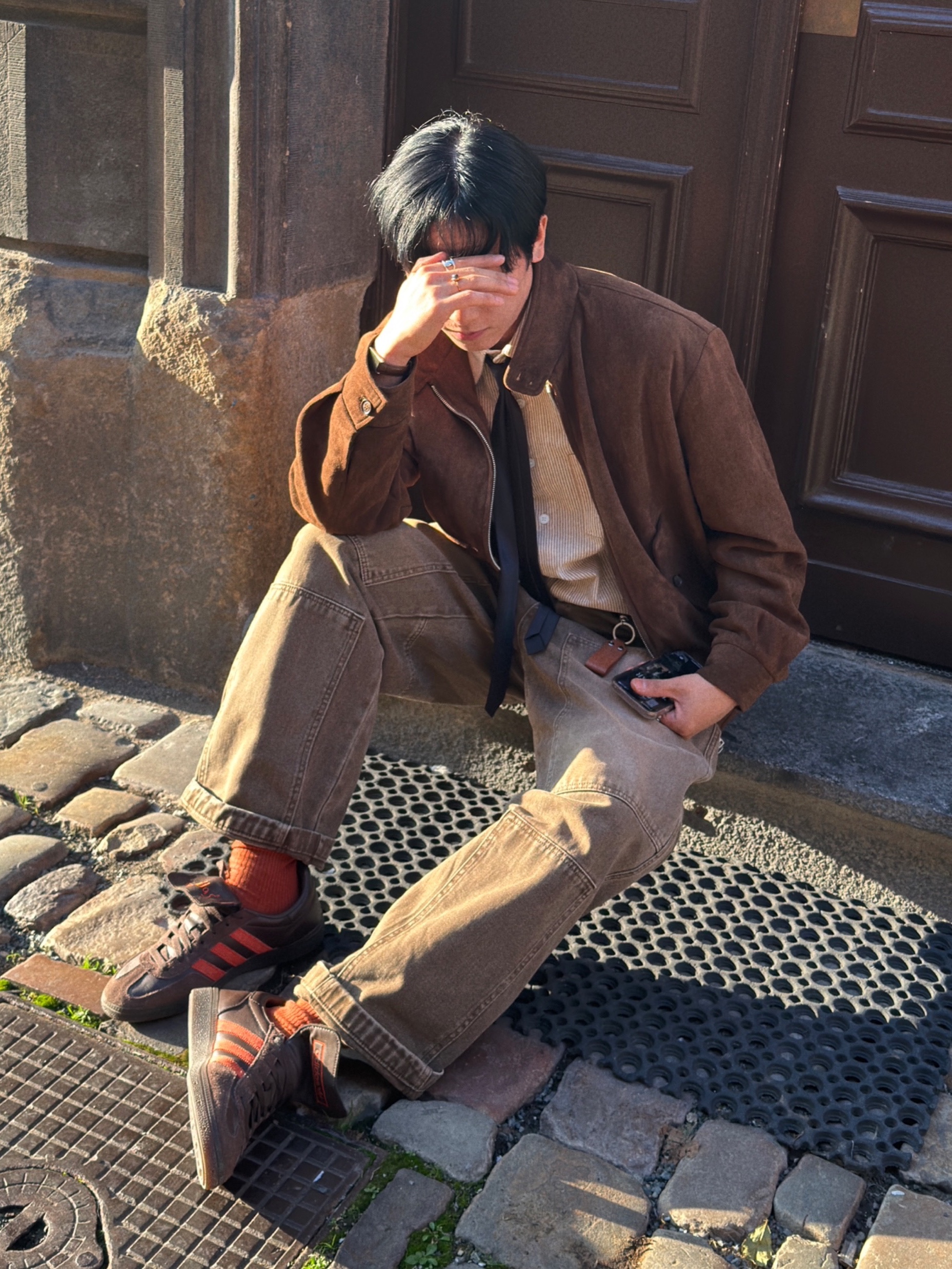 Adidas Spezial Handball Brown Collegiate Orange 착용 스타일 - 5