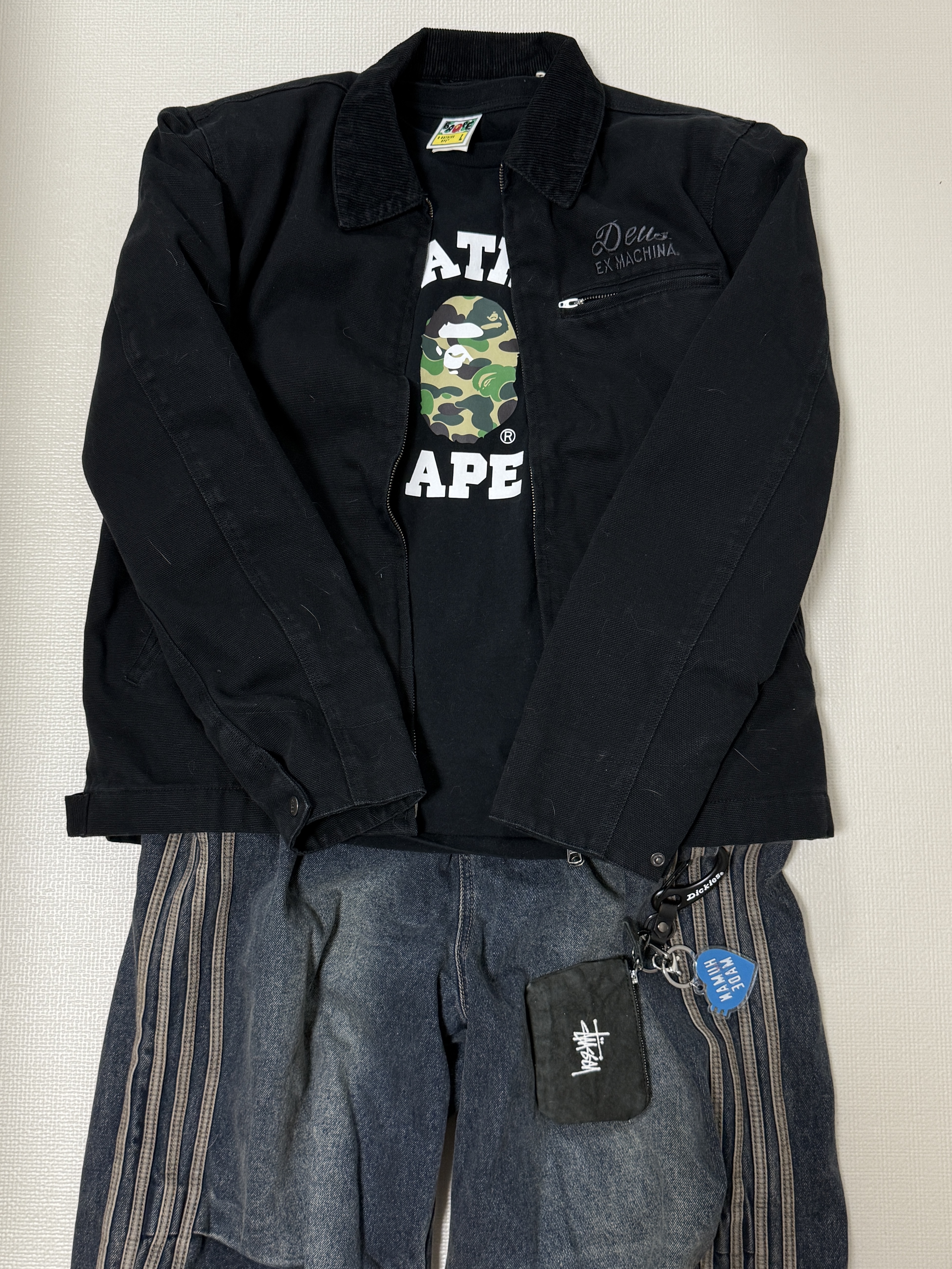 Deus Ex Machina Seoul Address Workwear Jacket Black, BAPE ABC Camo College T-Shirt Black Green 착용 스타일