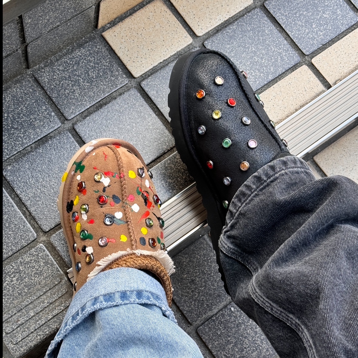 UGG x Gallery Dept. Tasman Slipper Chestnut, UGG x Gallery Dept. Tasman Slipper Black 착용 스타일