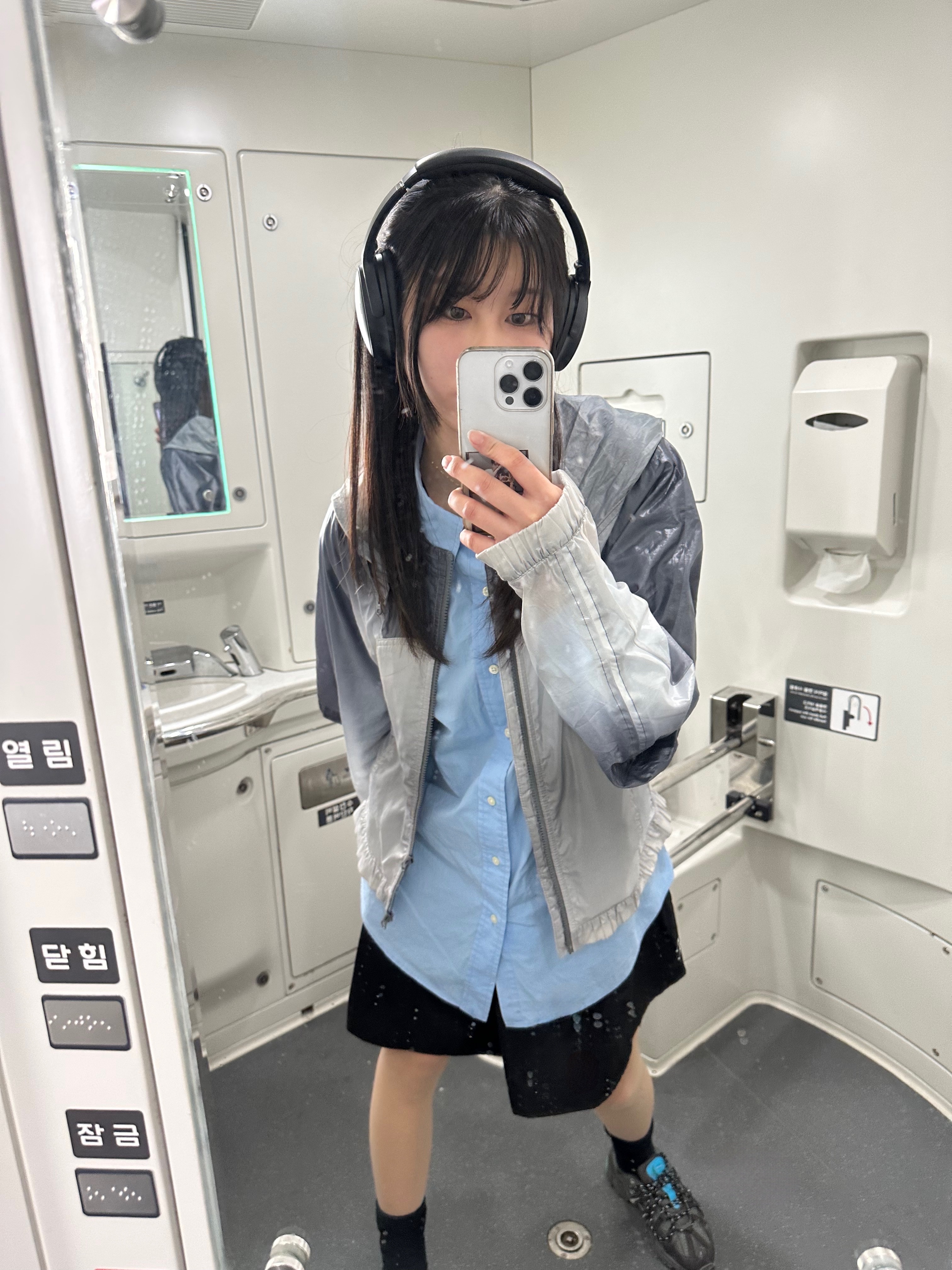 BOSE QC Triple Black (Korean Ver.), (W) Asics x Matin Kim Gel-Sonoma 15-50 Black Pure Silver 착용 스타일