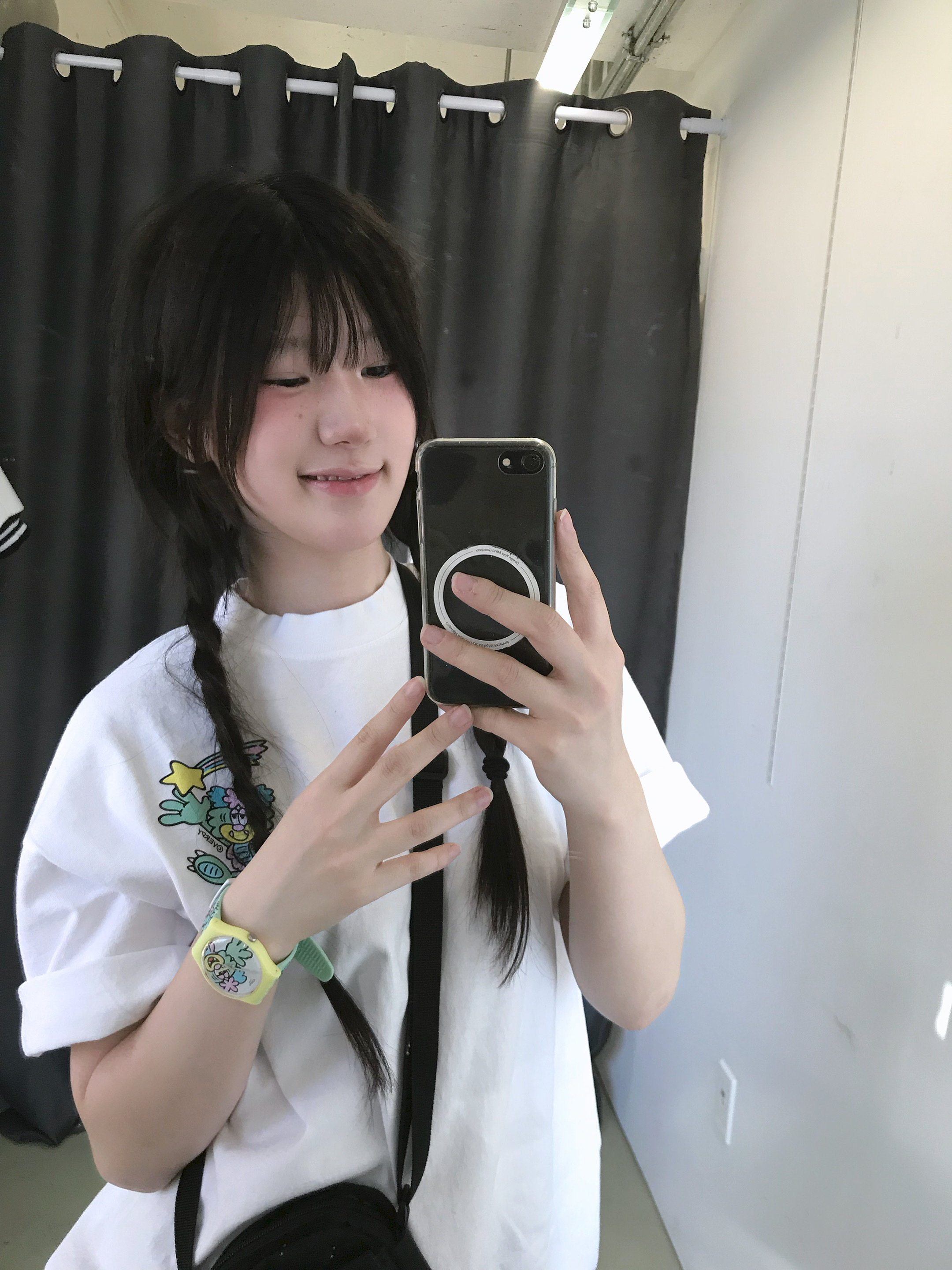 Verdy Visty Complex T-Shirt White, Swatch x Verdy Visty By Verdy Multicolor 착용 스타일 - 6