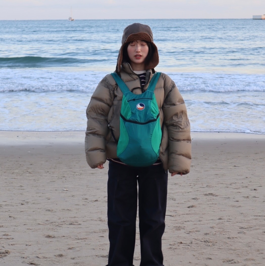 Ticket To The Moon Mini Backpack 15L Emerald Green 착용 스타일 - 4
