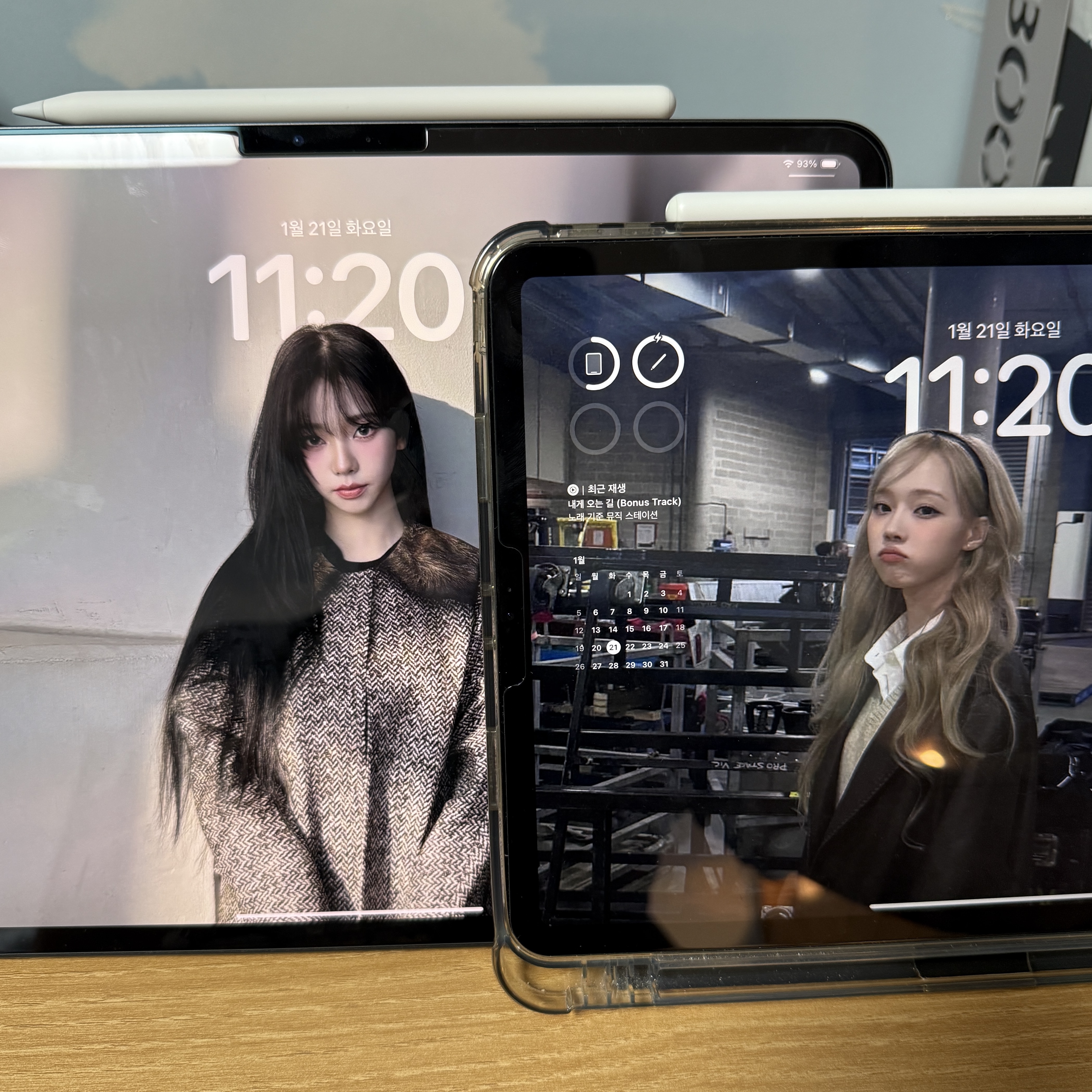 Apple iPad Pro 7th Gen 13-inch Wifi 256GB Standard Glass Space Black (Korean Ver.), Apple Pencil Pro (Korean Ver.) 착용 스타일 - 2