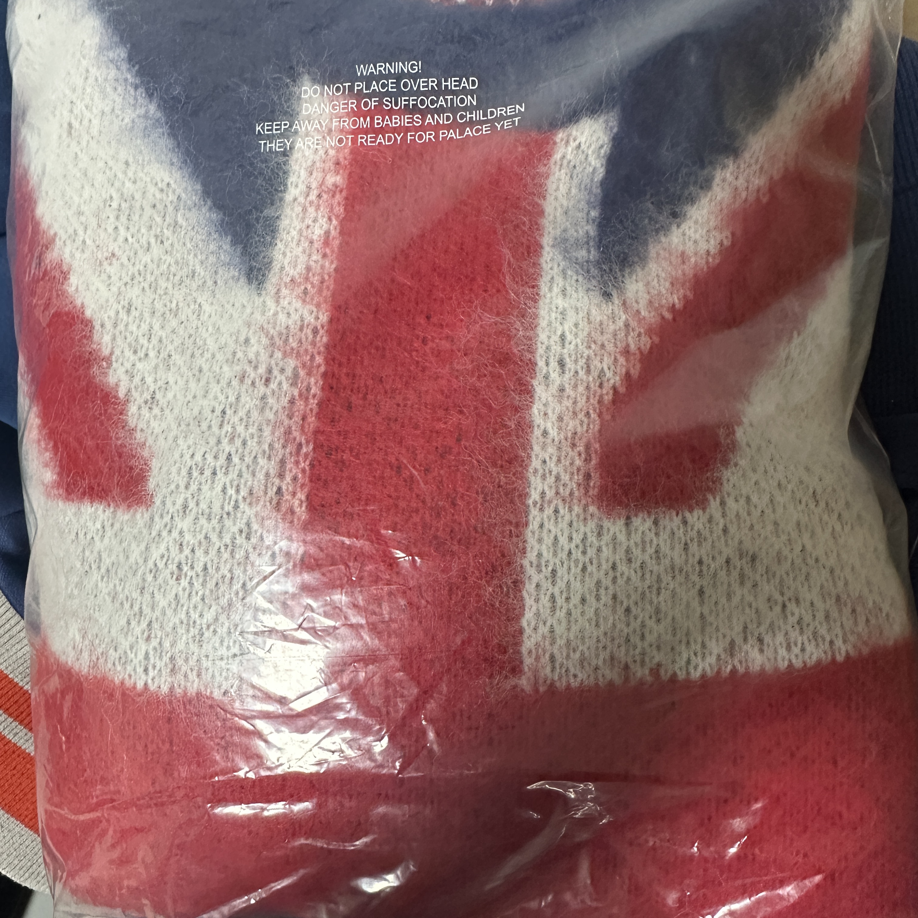 Palace Hairy Flag Knit UK - 24FW 착용 스타일 - 1