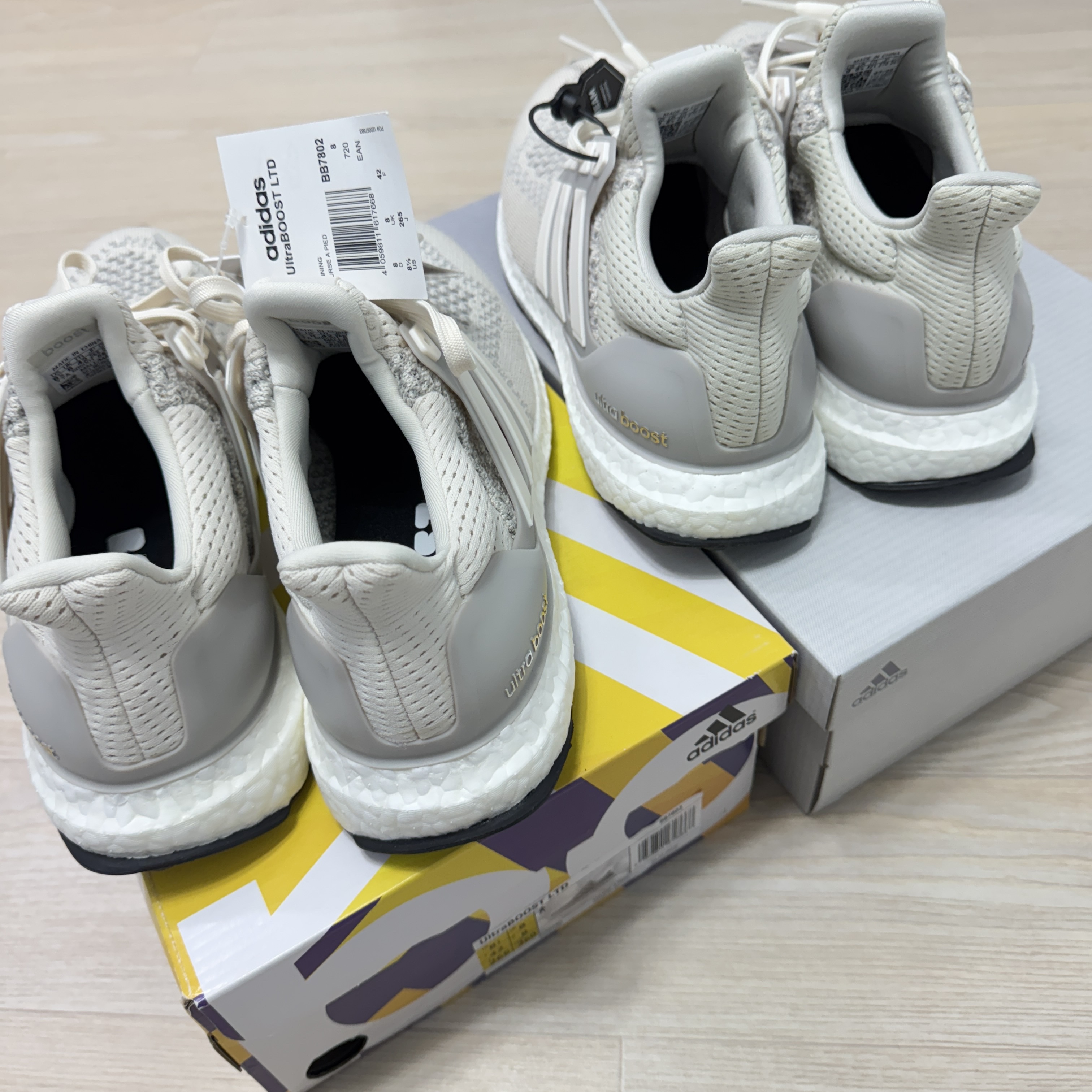 Adidas Ultraboost 1.0 Cream White 착용 스타일 - 7
