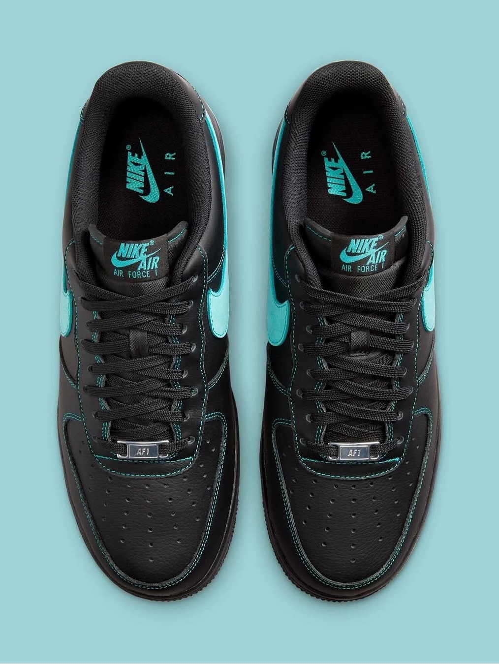 Nike x Tiffany & Co. Air Force 1 Low SP 1837 착용 스타일 - 6