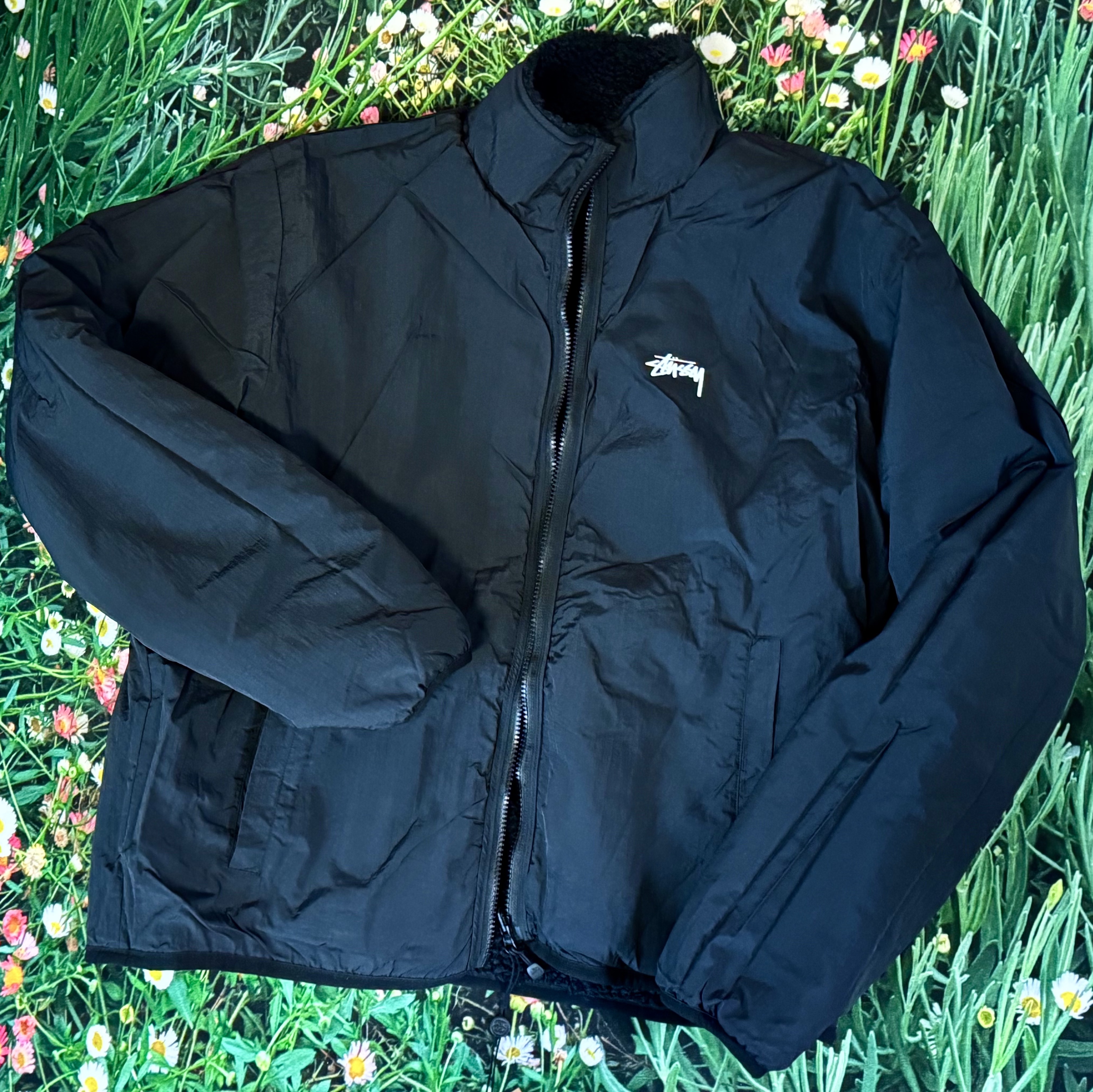 Stussy Sherpa Reversible Jacket Black, Stussy Sherpa Reversible Jacket Beige 착용 스타일 - 2