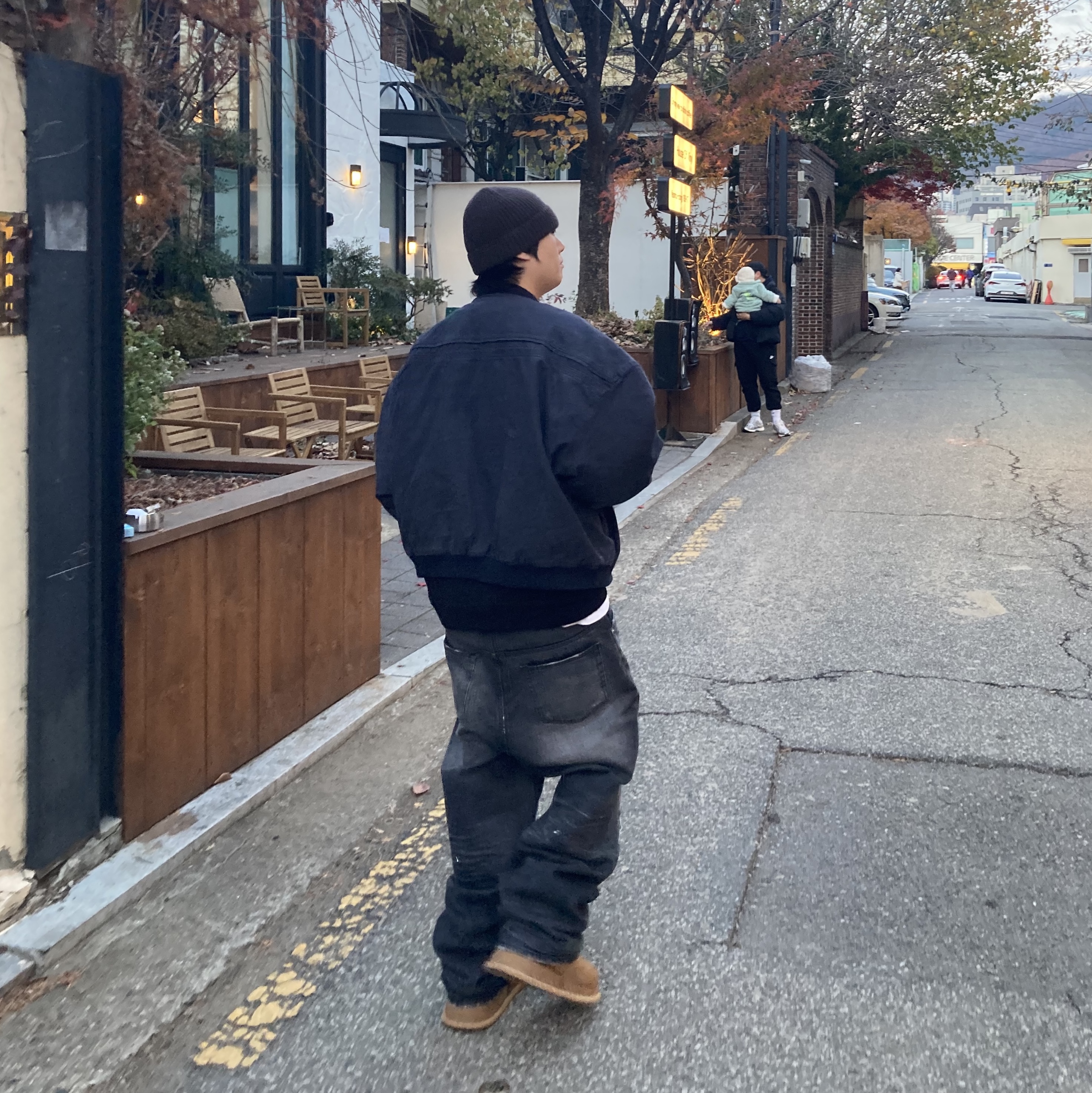 Kinchi x Non Parking N Road Boots Brown, Nonnod Sulfur Dye Serge Bomber Jacket Vintage Navy Black 착용 스타일 - 3