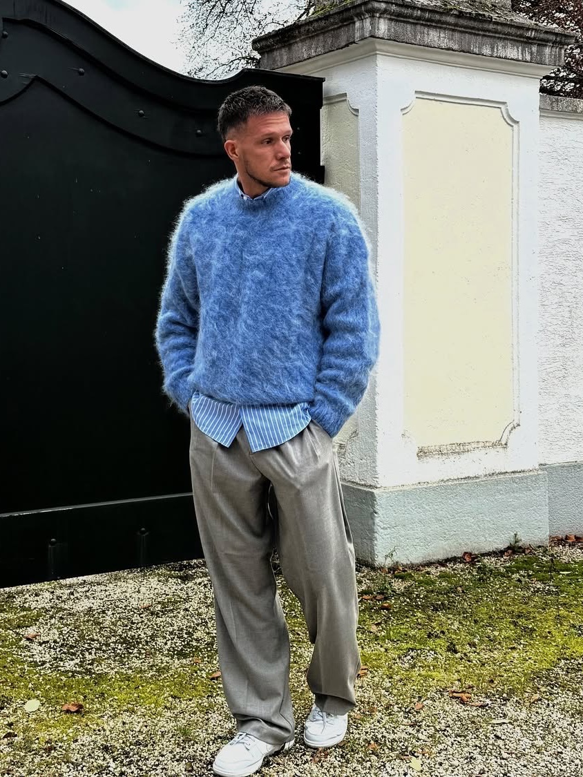Represent Alpaca Cable Knit Electric Blue - 24FW 착용 스타일 - 1