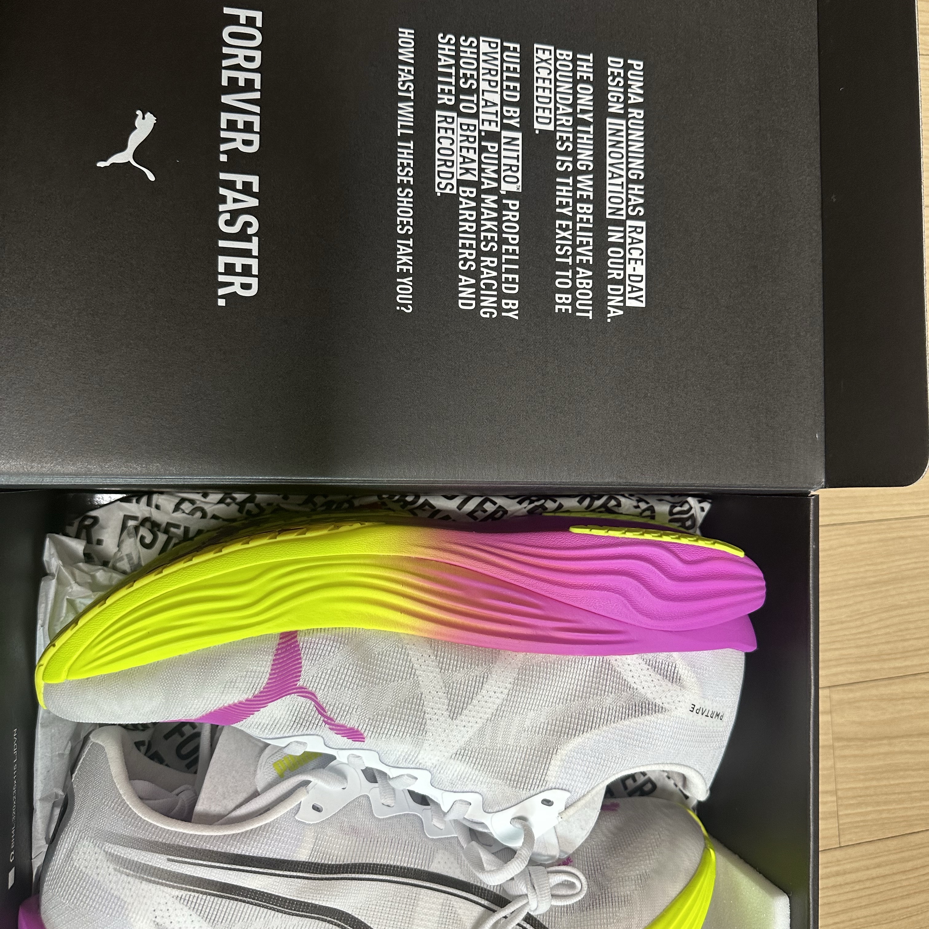 Puma Deviate Nitro Elite 3 White Pure Magenta 착용 스타일 - 2