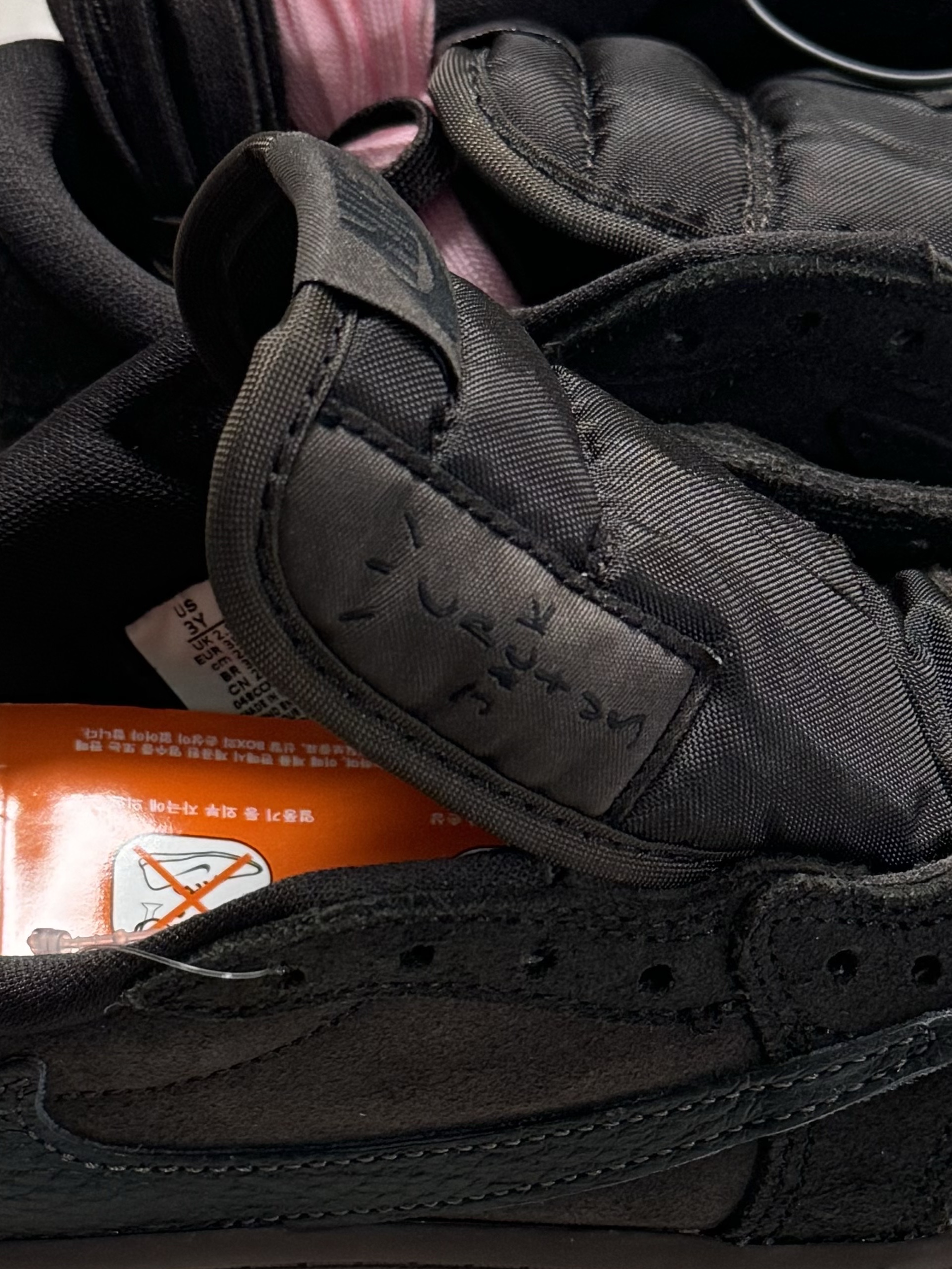 (PS) Jordan 1 x Travis Scott Retro Low OG SP Velvet Brown and Dark Mocha, Jordan 1 x Travis Scott Retro Low OG SP Velvet Brown and Dark Mocha 착용 스타일 - 3
