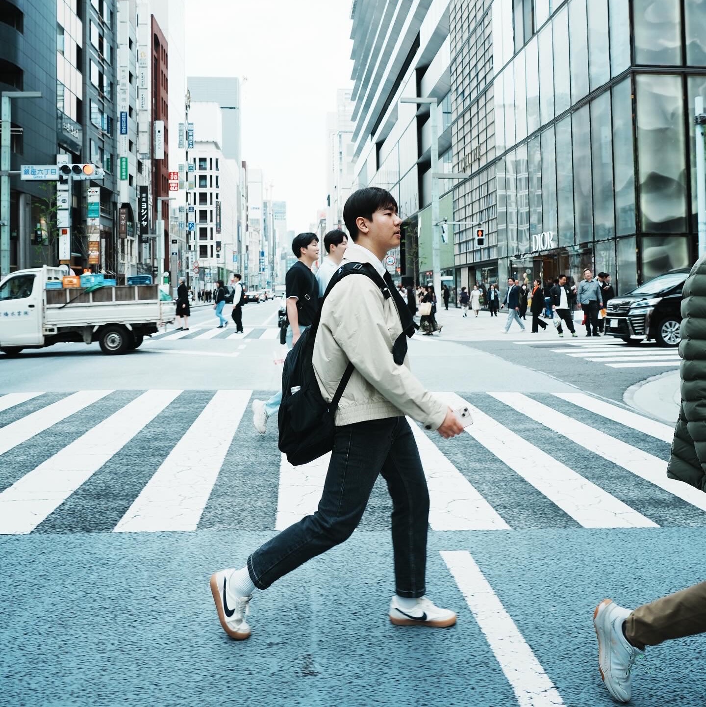 Nike x J.Crew Killshot 2 Sail Midnight Navy 착용 스타일