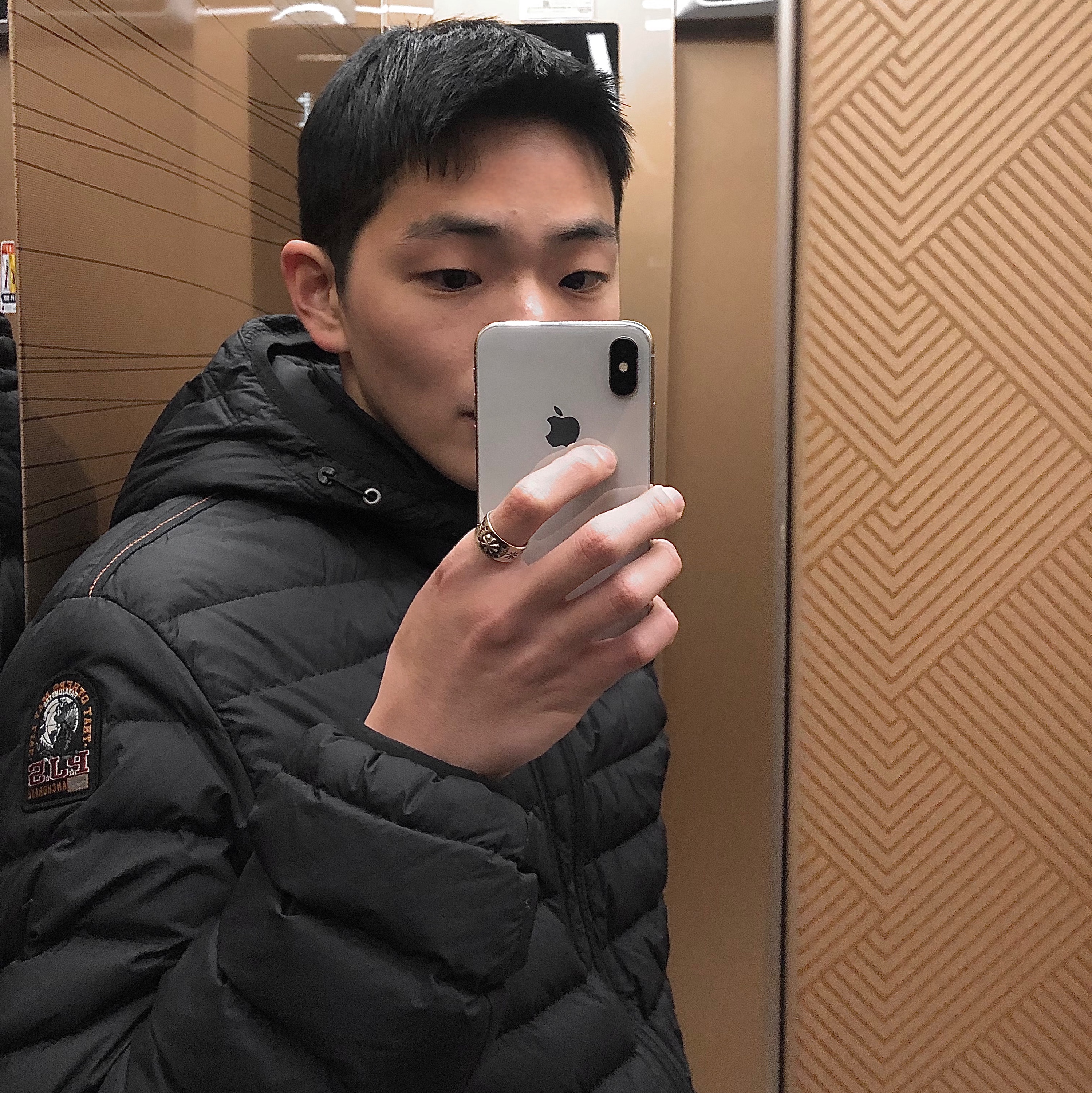 Parajumpers Last Minute Puffer Jacket Black 착용 스타일