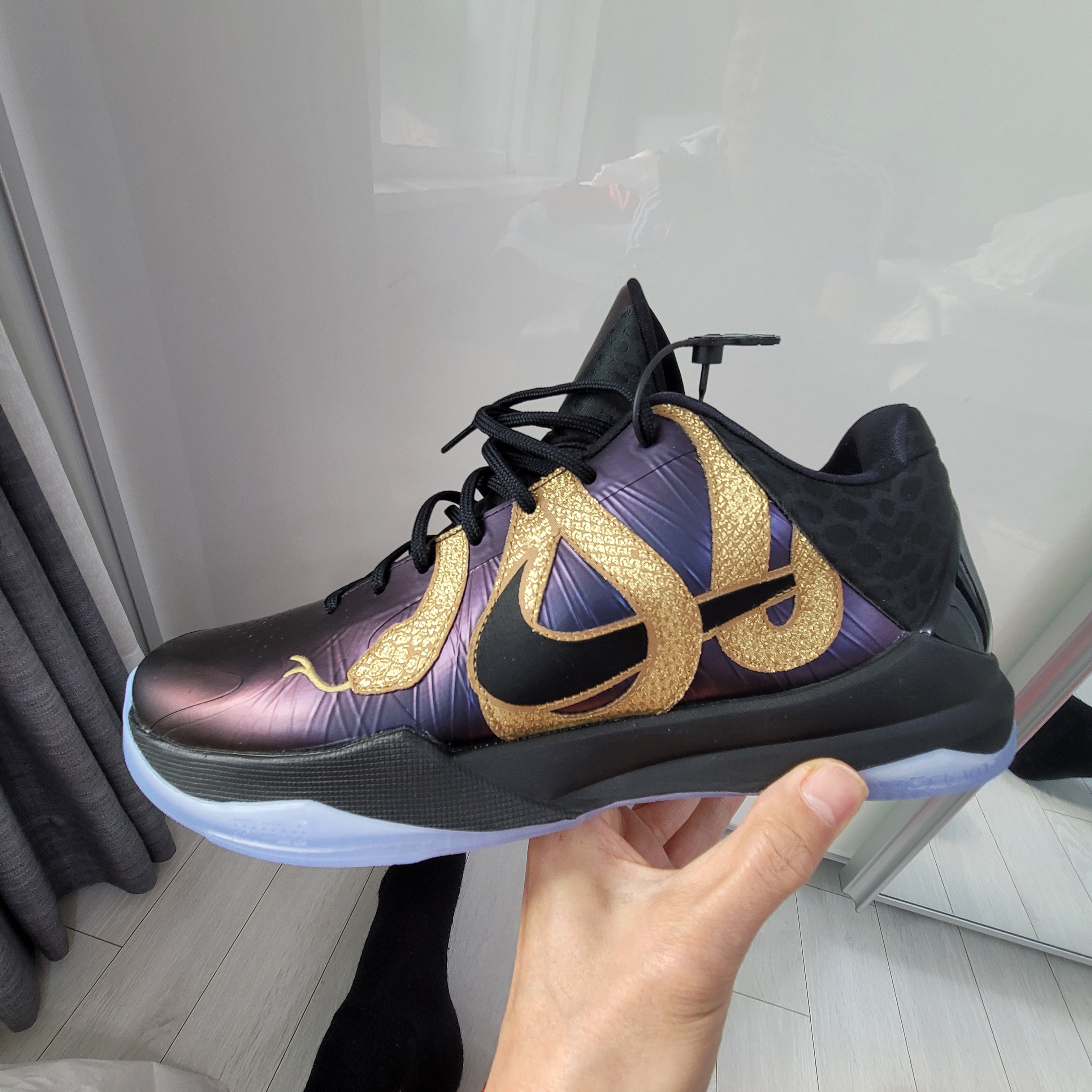 Nike Kobe 5 Protro Year of the Mamba Eggplant 착용 스타일 - 1