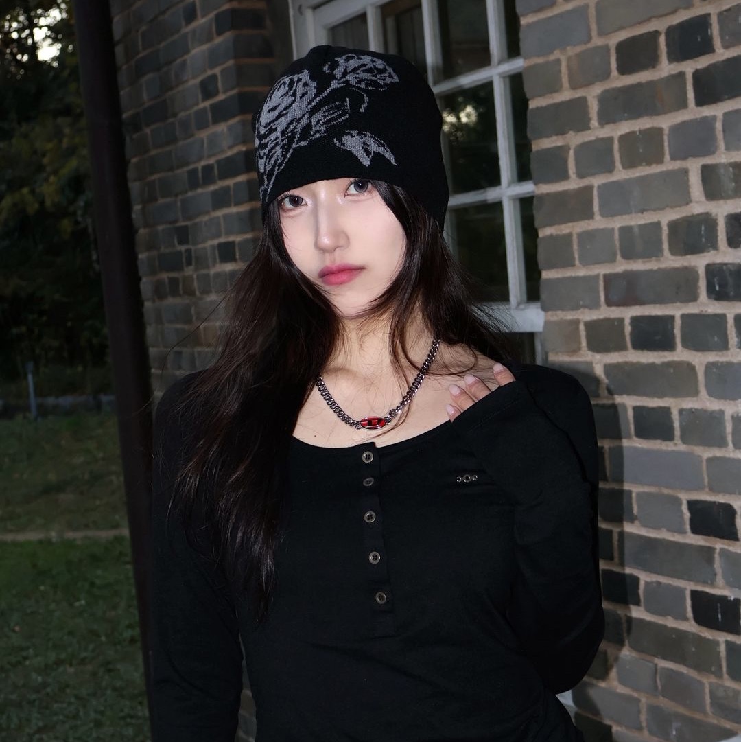 Diesel Dx1446 Red Enamel Stainless Steel Chain Necklace Silver 착용 스타일 - 1
