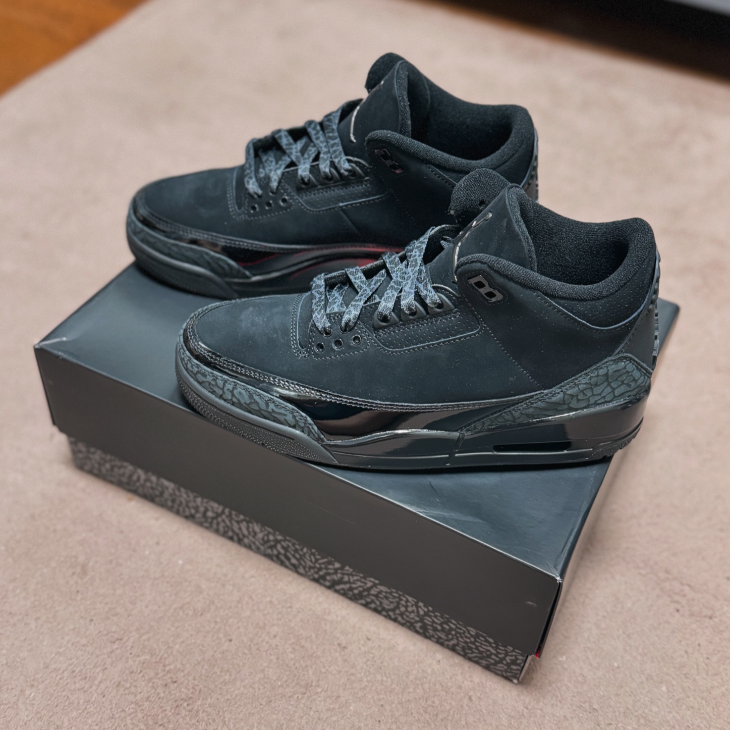Jordan 3 Retro Black Cat 2025 착용 스타일