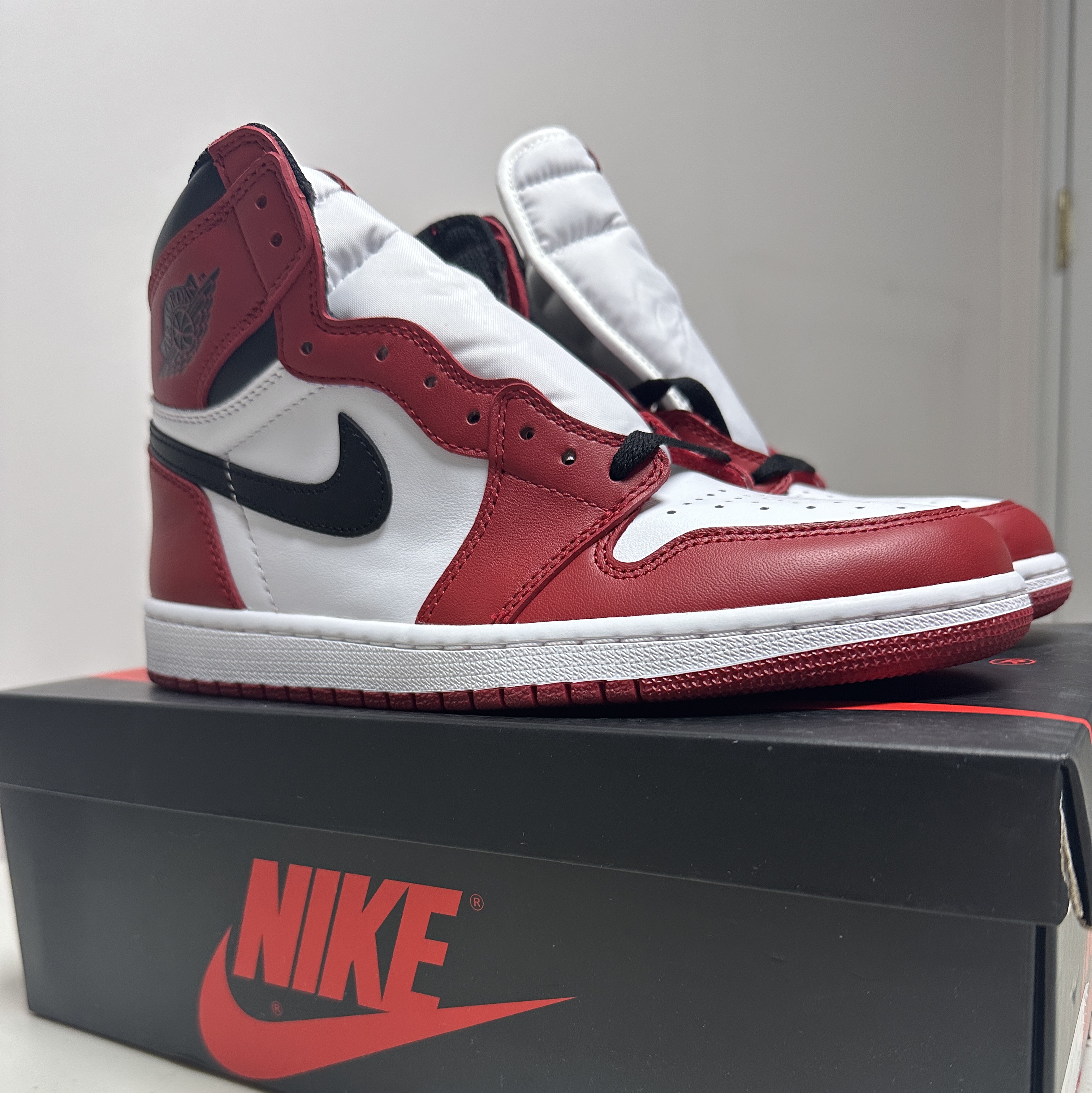 Jordan 1 Retro High OG Chicago 2015 착용 스타일 - 2