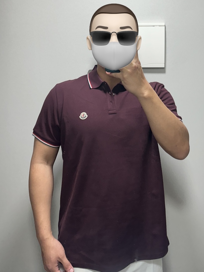 Moncler Trim Cotton Piquet Polo Shirt Black - 25SS, Moncler Logo Patch Polo Shirt Black - 24SS 착용 스타일