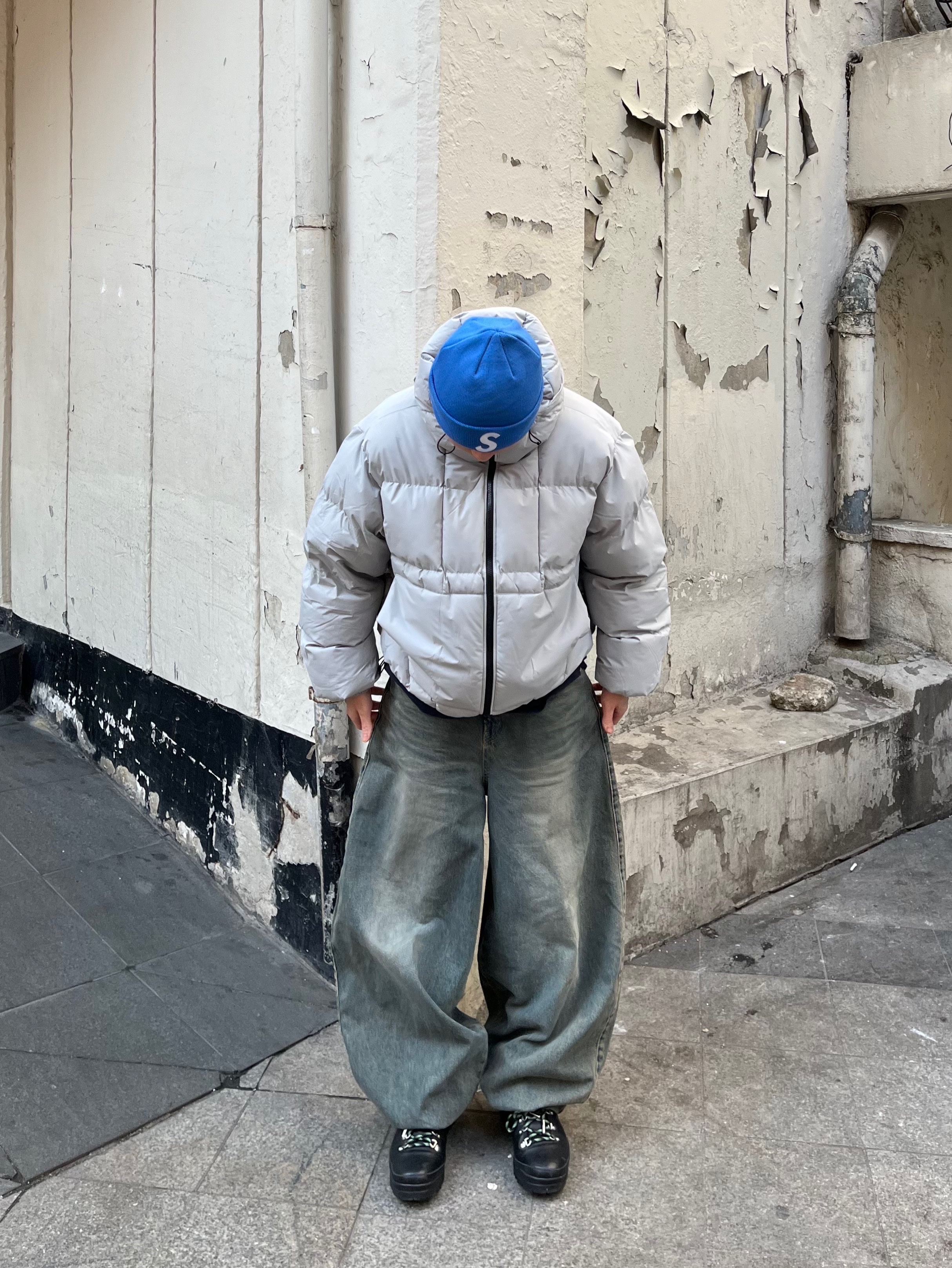 Supreme New Era S Logo Beanie Blue - 24FW 착용 스타일 - 4