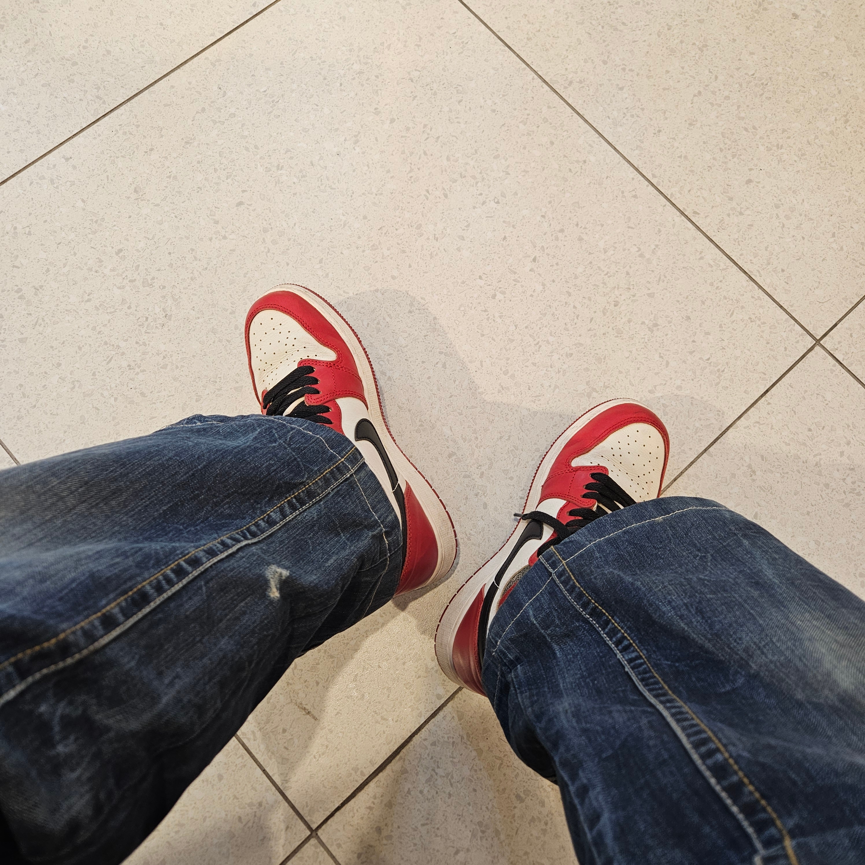 Jordan 1 Retro High OG Chicago 2022 착용 스타일 - 2