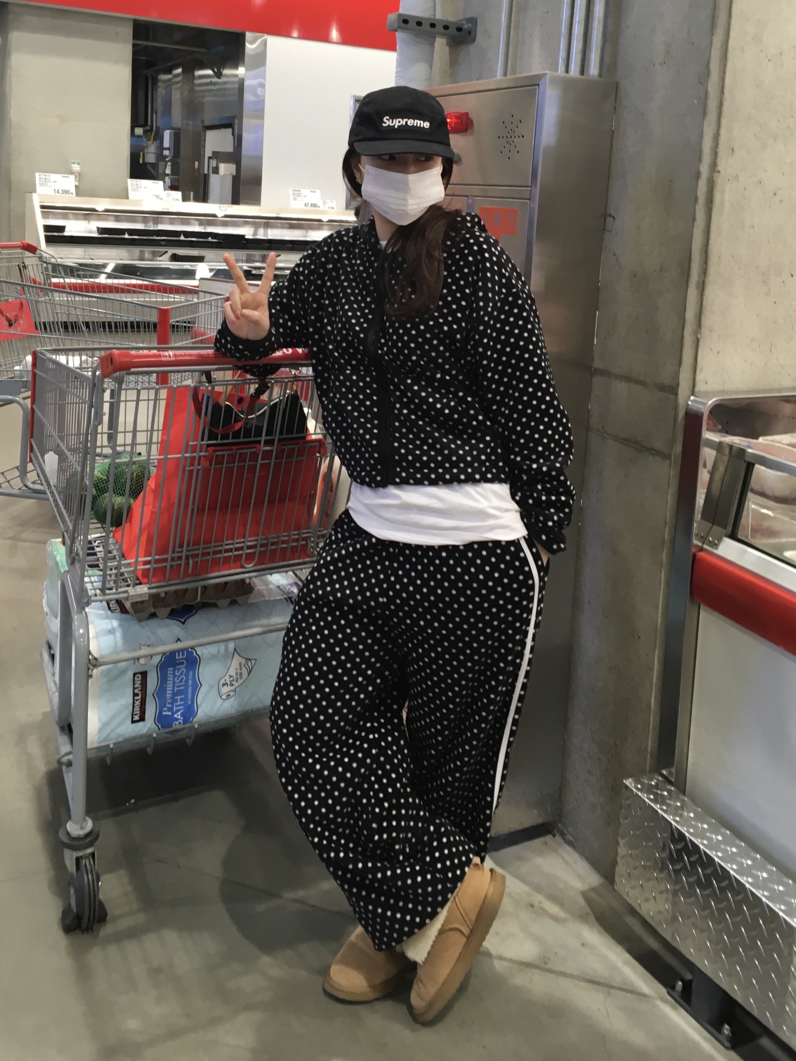 Supreme Washed Chino Twill Camp Cap Black 착용 스타일 - 3