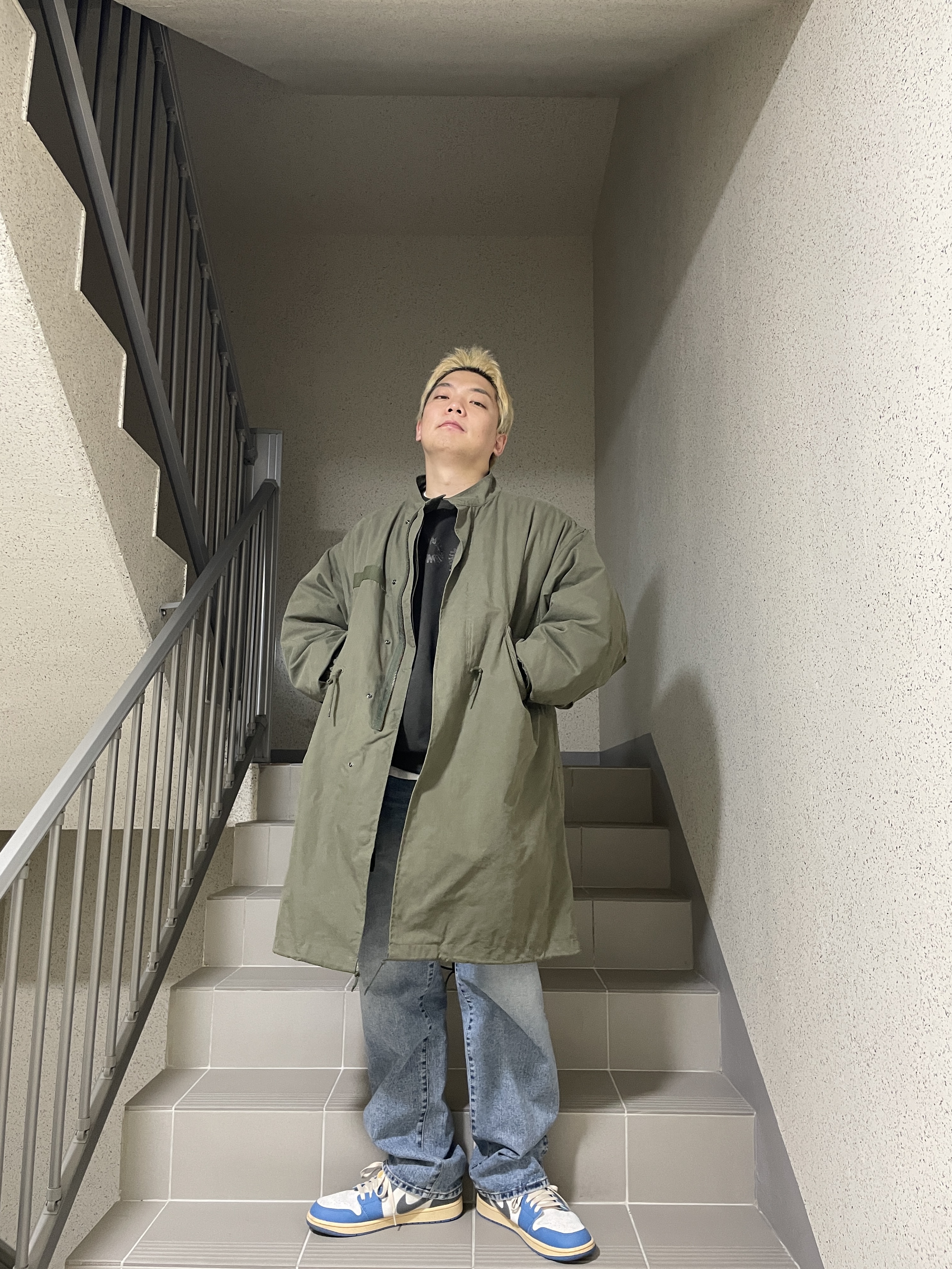 Jordan 1 Low SE Tokyo 96 착용 스타일 - 4