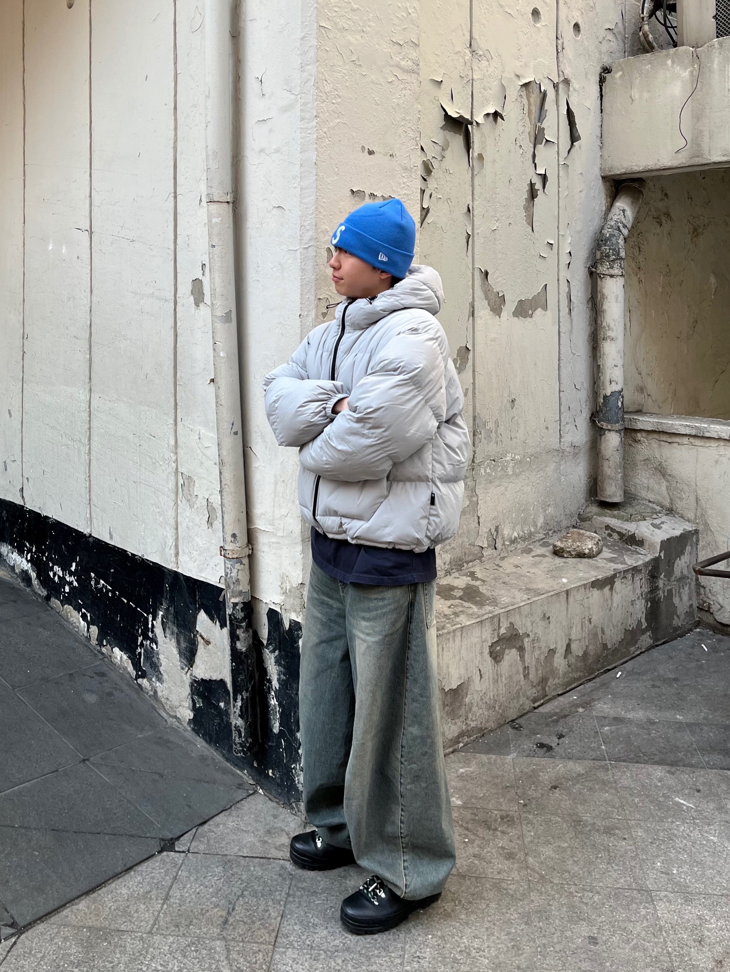 Supreme New Era S Logo Beanie Blue - 24FW 착용 스타일 - 3