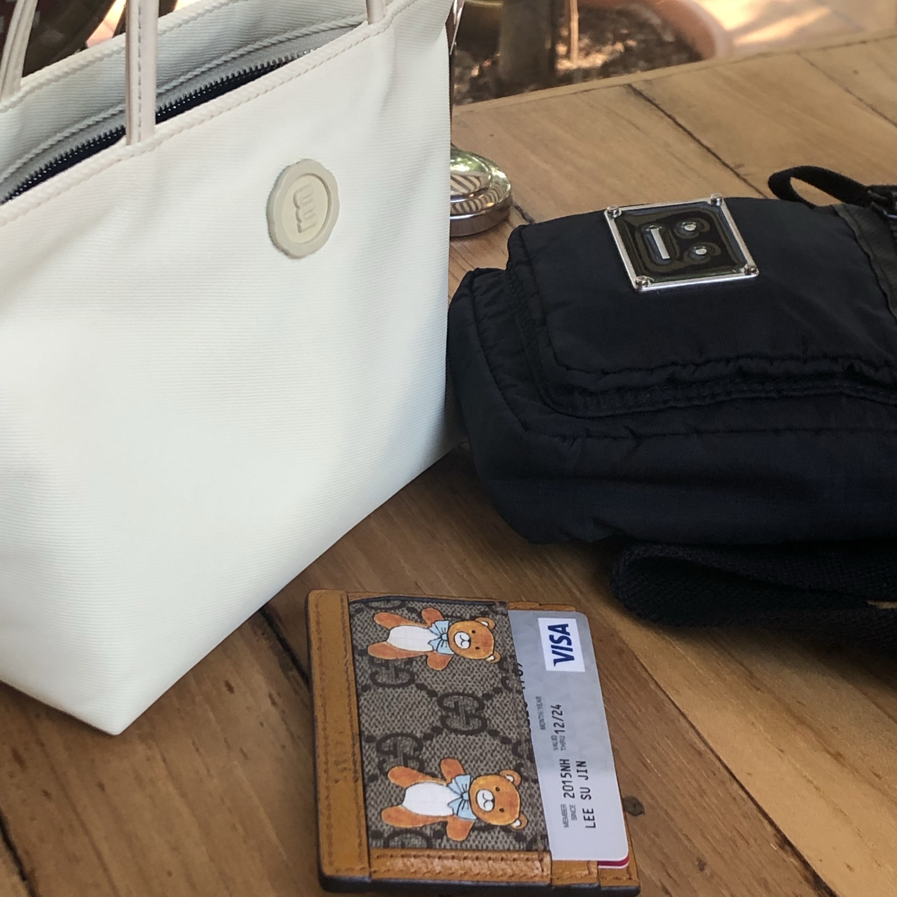Acne Studios Logo Plaque Pocket Bag Black 착용 스타일