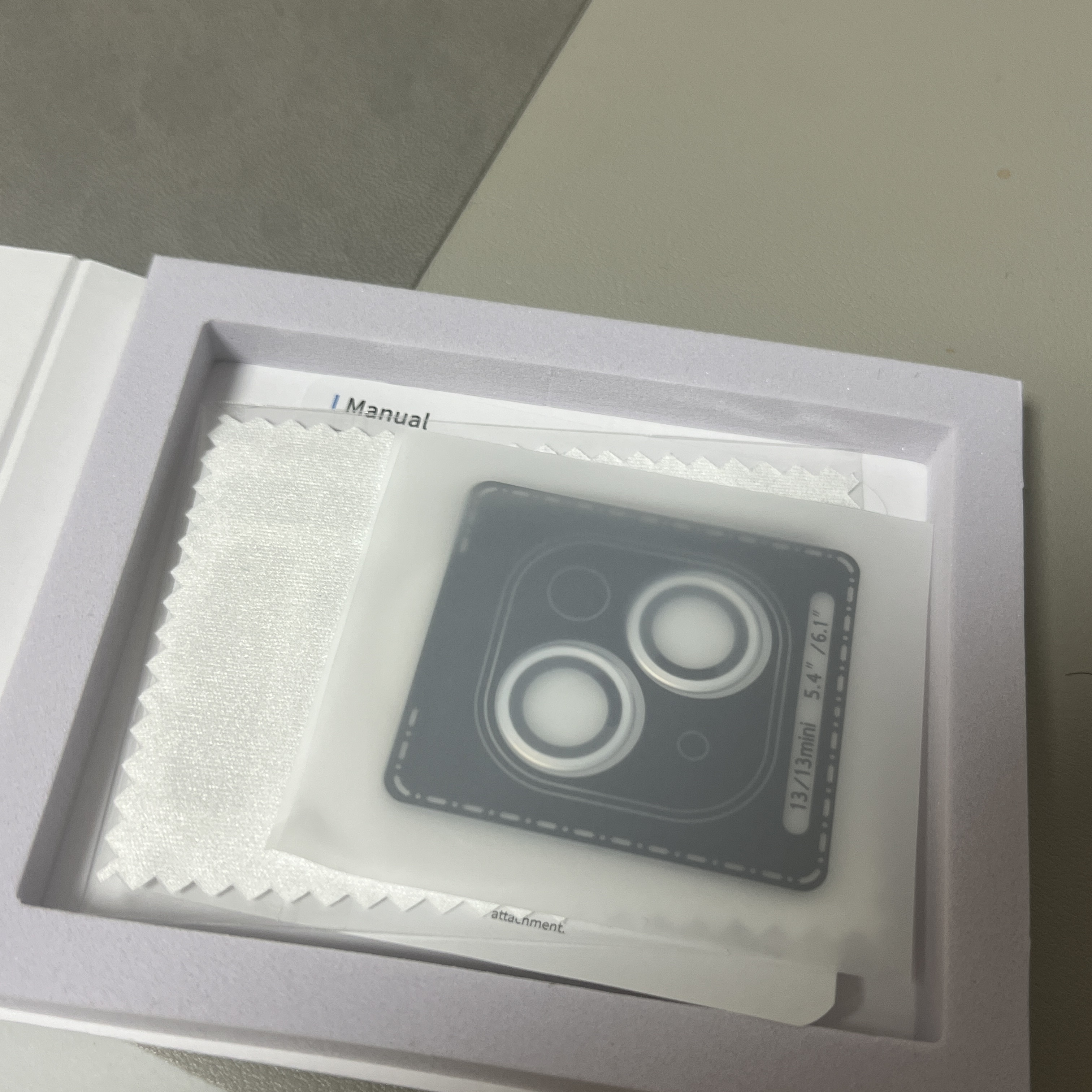SINJIMORU Metal Frame Ring Camera Lens Protector Tempered Glass iPhone 17 16 15 14 13 12 Mini Plus Pro Max Silver 착용 스타일