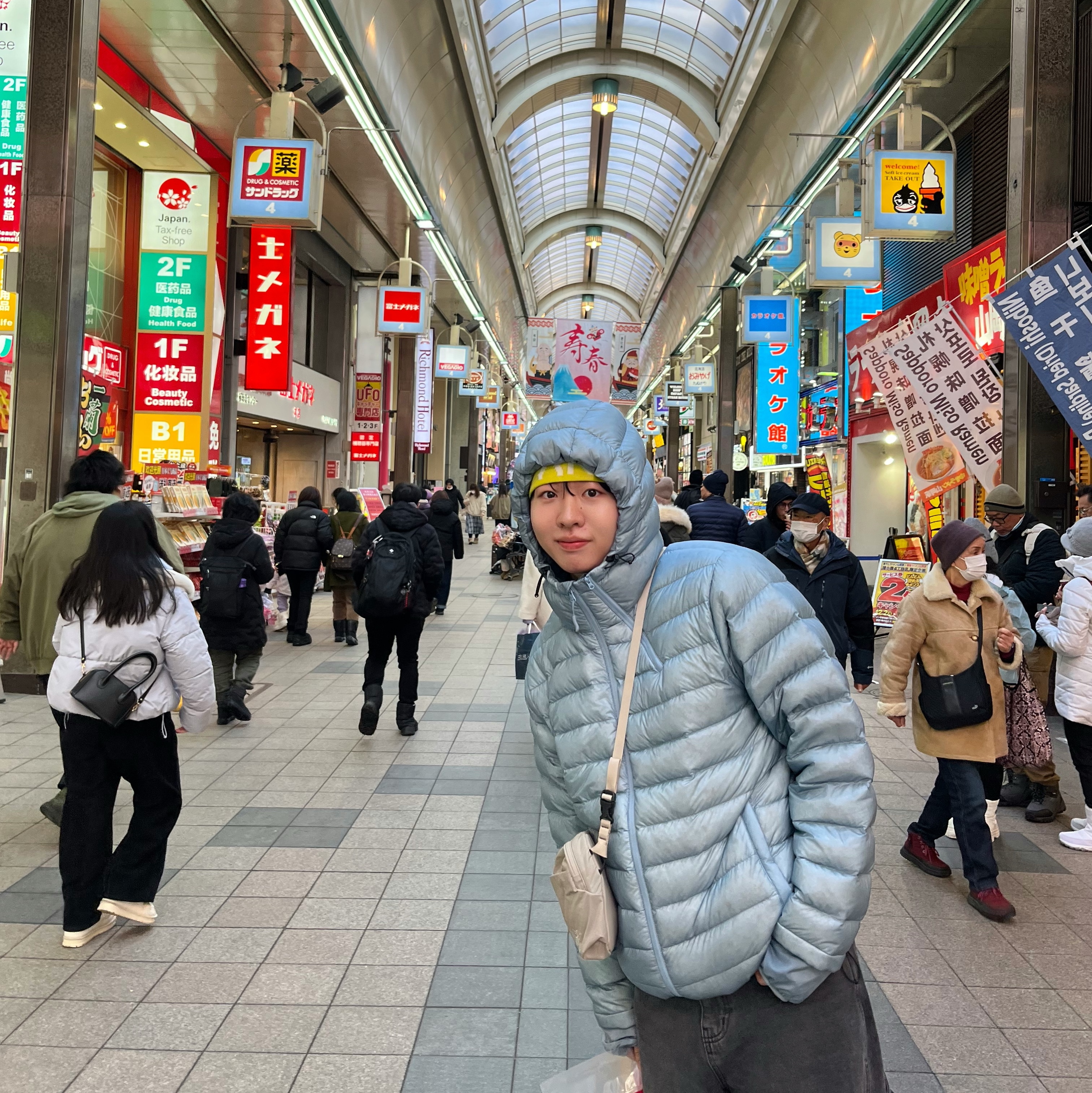 Sansan Gear Suffix Puffer Jacket Sky Blue - 24FW, Arc'teryx Heliad 6 Crossbody Bag Rune 착용 스타일 - 1