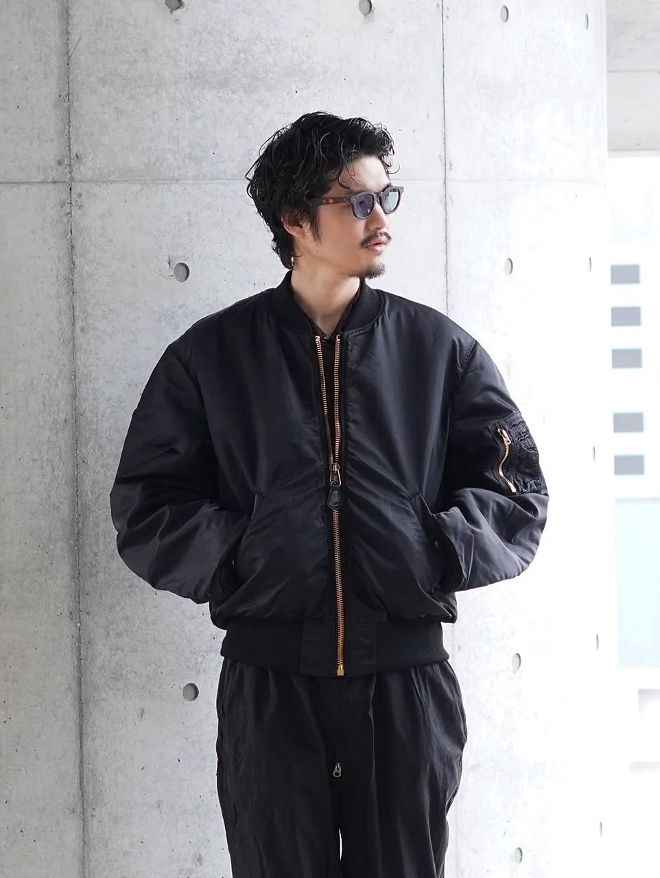 Avirex 7522 Ma-1 Jacket Black - 24FW 착용 스타일