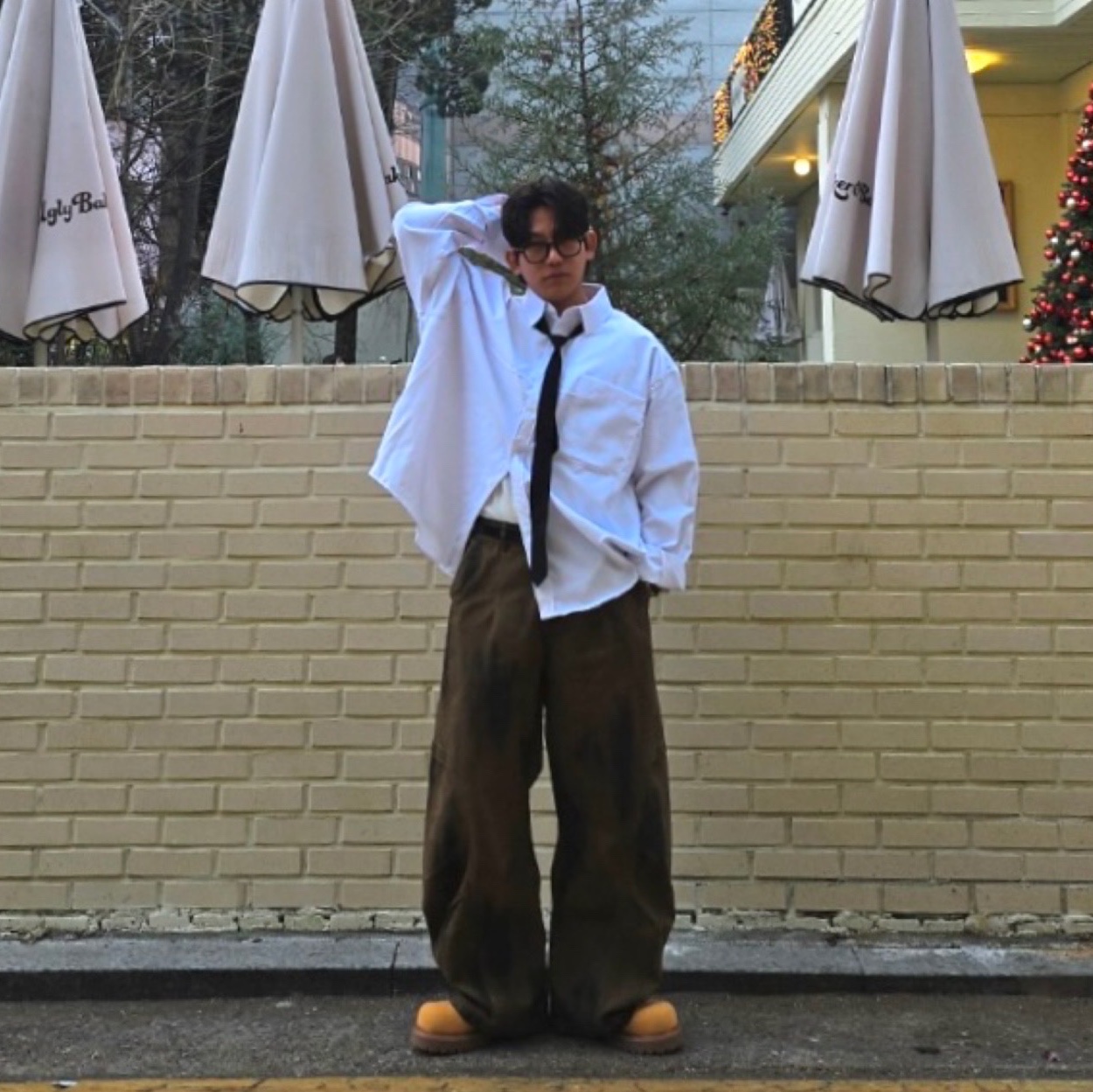 LOSTGARDEN Route Tan 착용 스타일