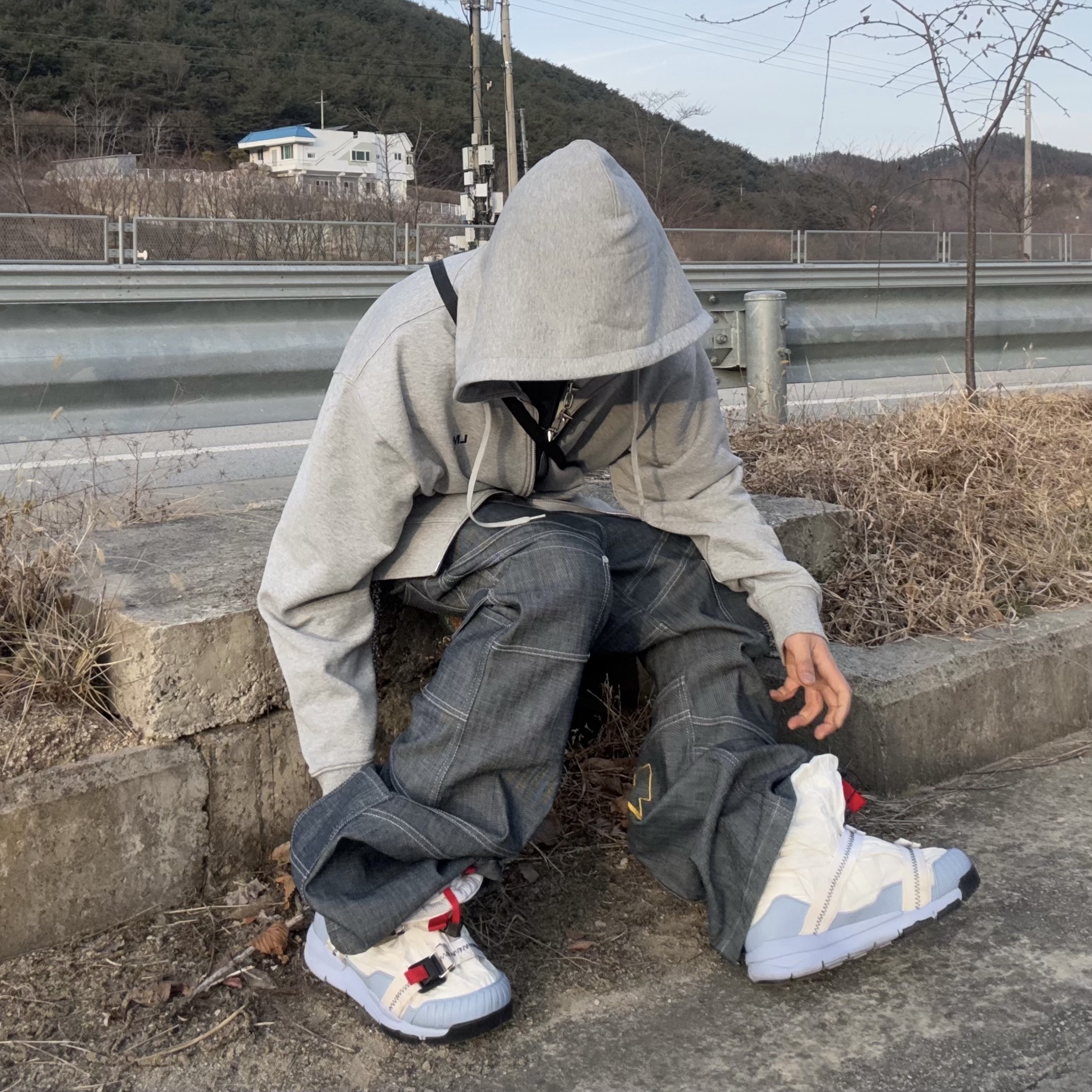 Nike x Tom Sachs Mars Yard Overshoe 3.0 착용 스타일 - 3