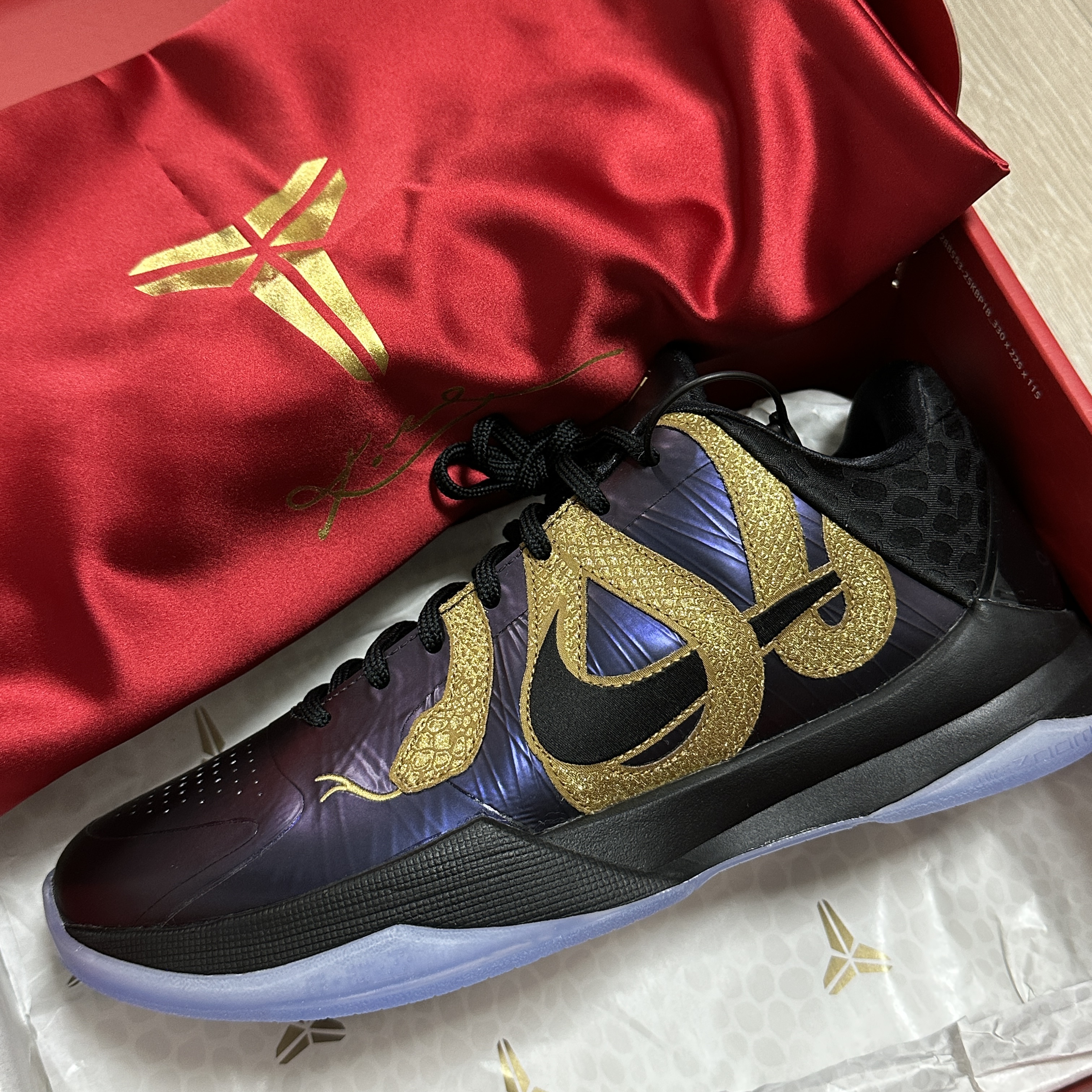 Nike Kobe 5 Protro Year of the Mamba Eggplant 착용 스타일