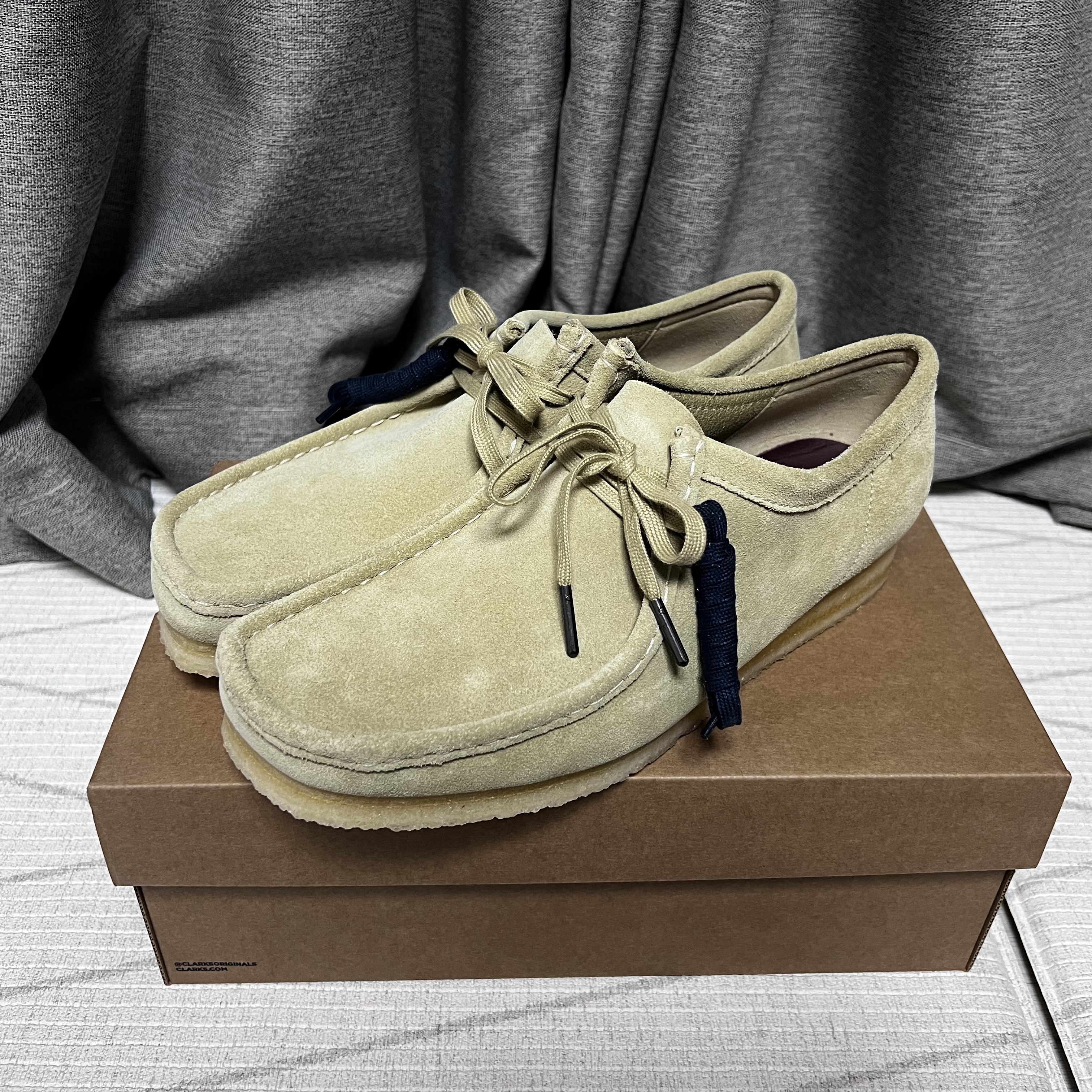 Clarks Wallabee Maple Suede 착용 스타일