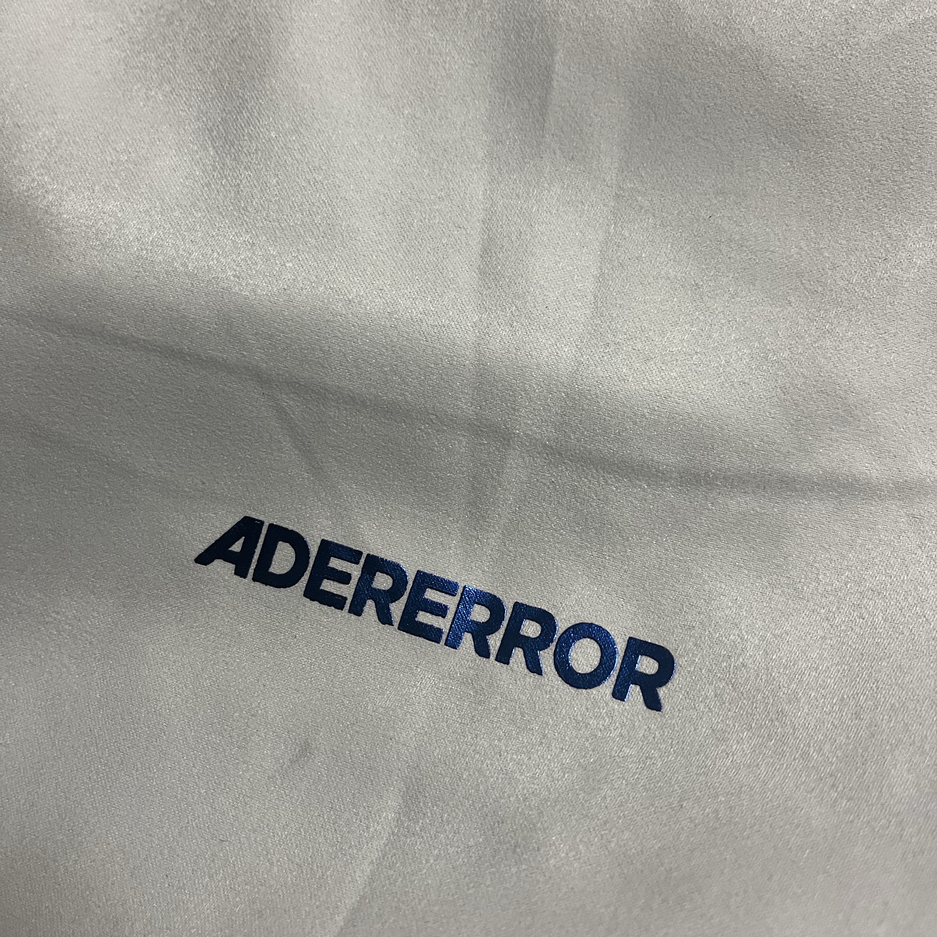 Ader Error Significant Tag Backpack 02 Noir 착용 스타일 - 2