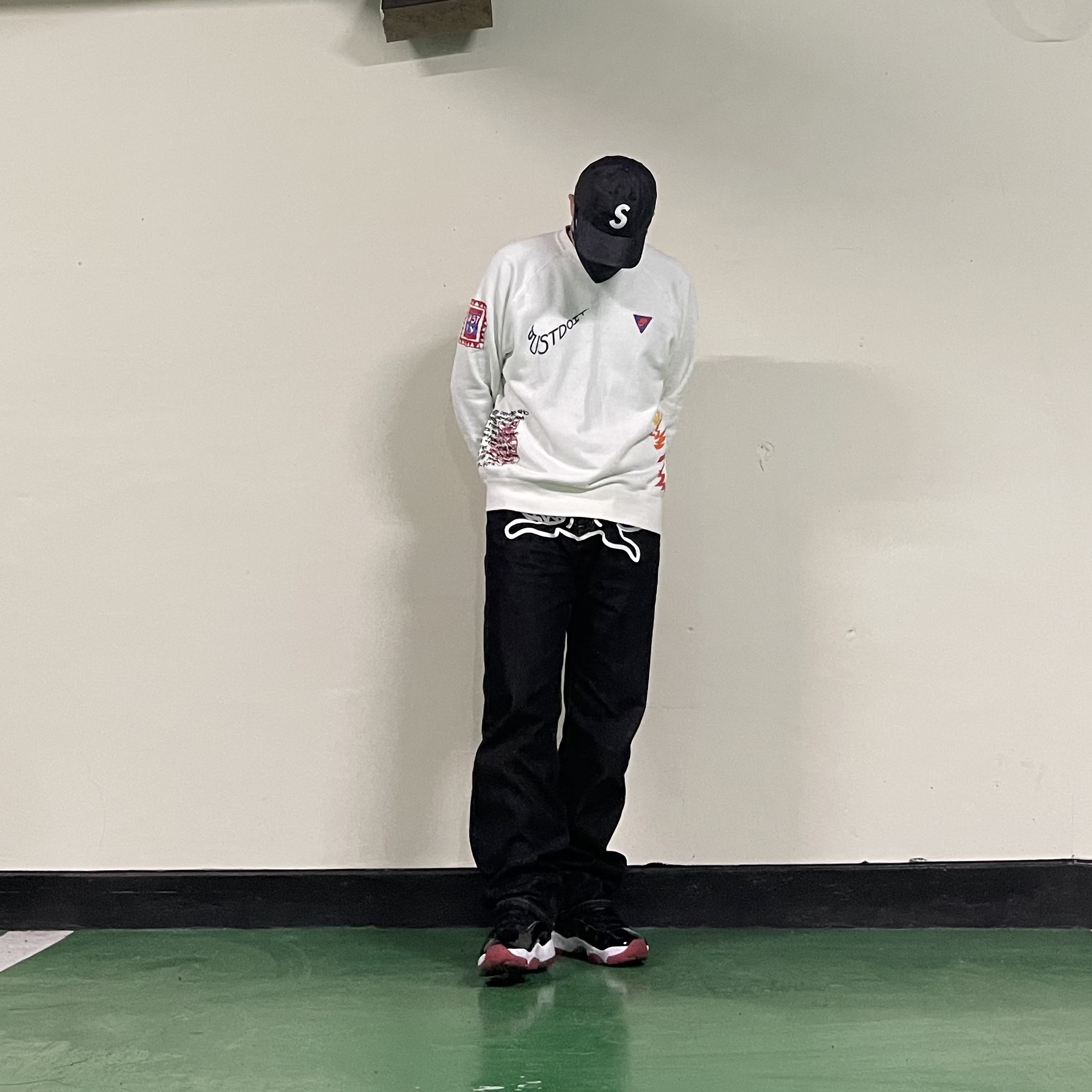 Supreme Raffia S Logo 6-Panel Black - 22SS, Nike NSW Crewneck Sweatshirt Pink - Asia 착용 스타일 - 3