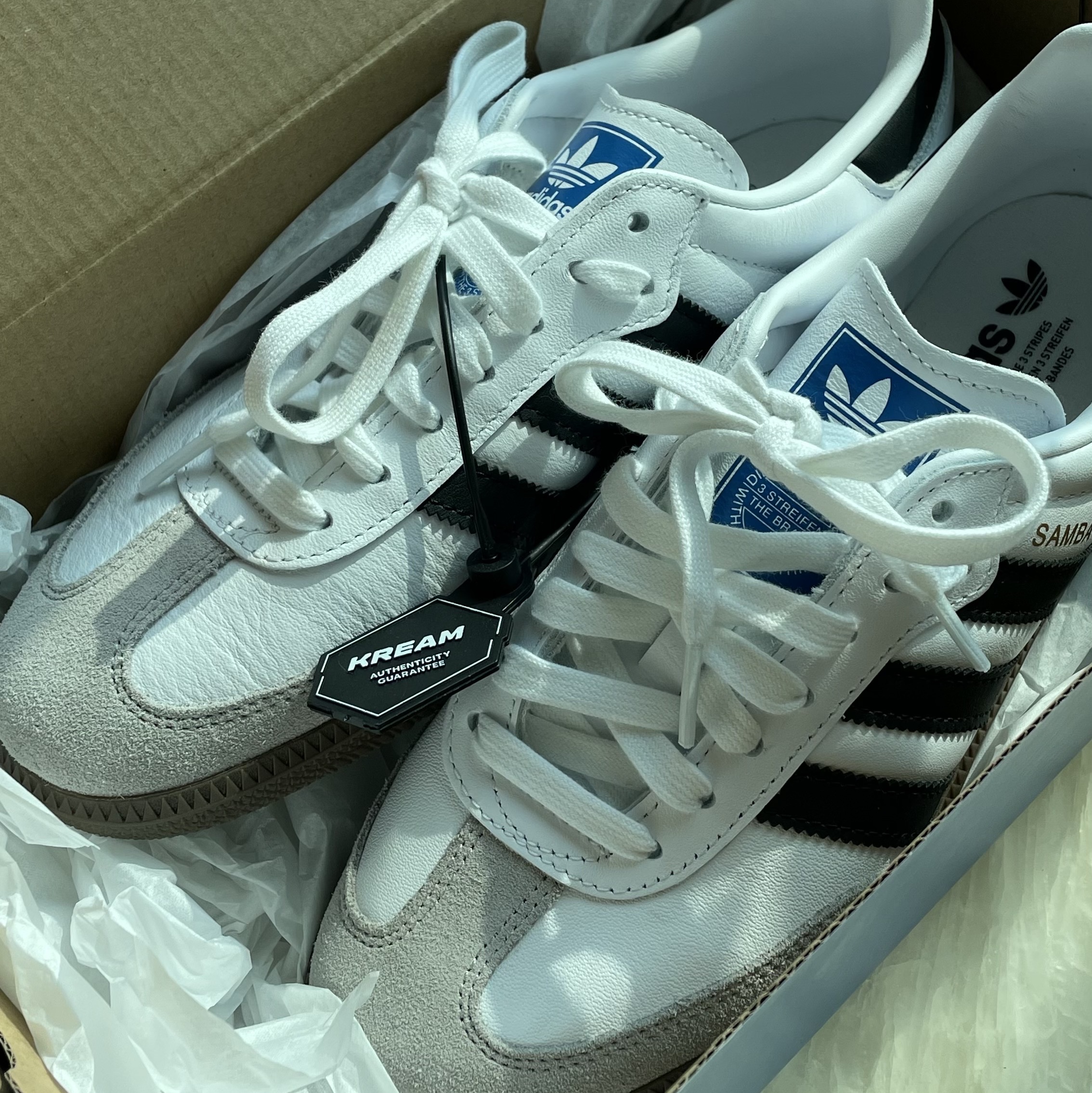 Adidas Samba OG Cloud White 착용 스타일