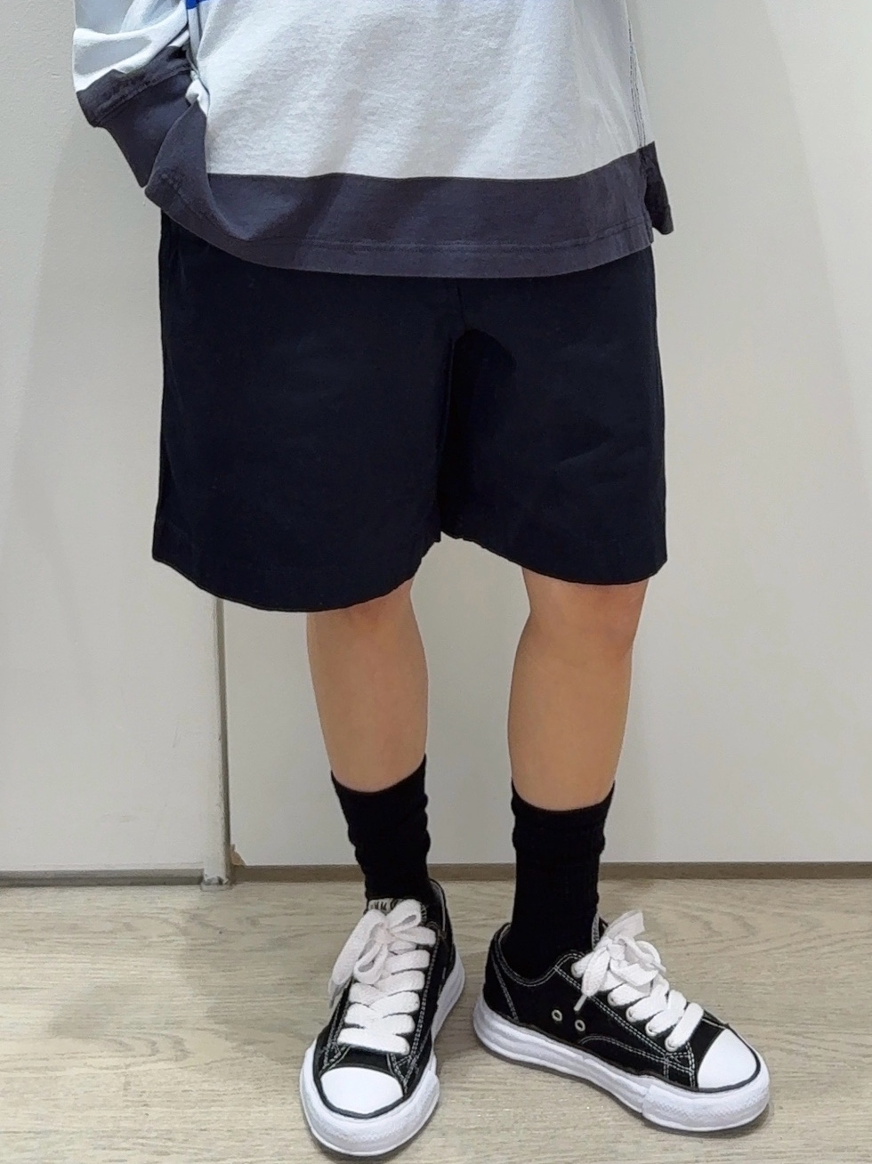 Uniqlo x JW Anderson Oversized Rugger Stripe Polo Shirt Blue - KR, Nonenon Black Love Ring 착용 스타일 - 2