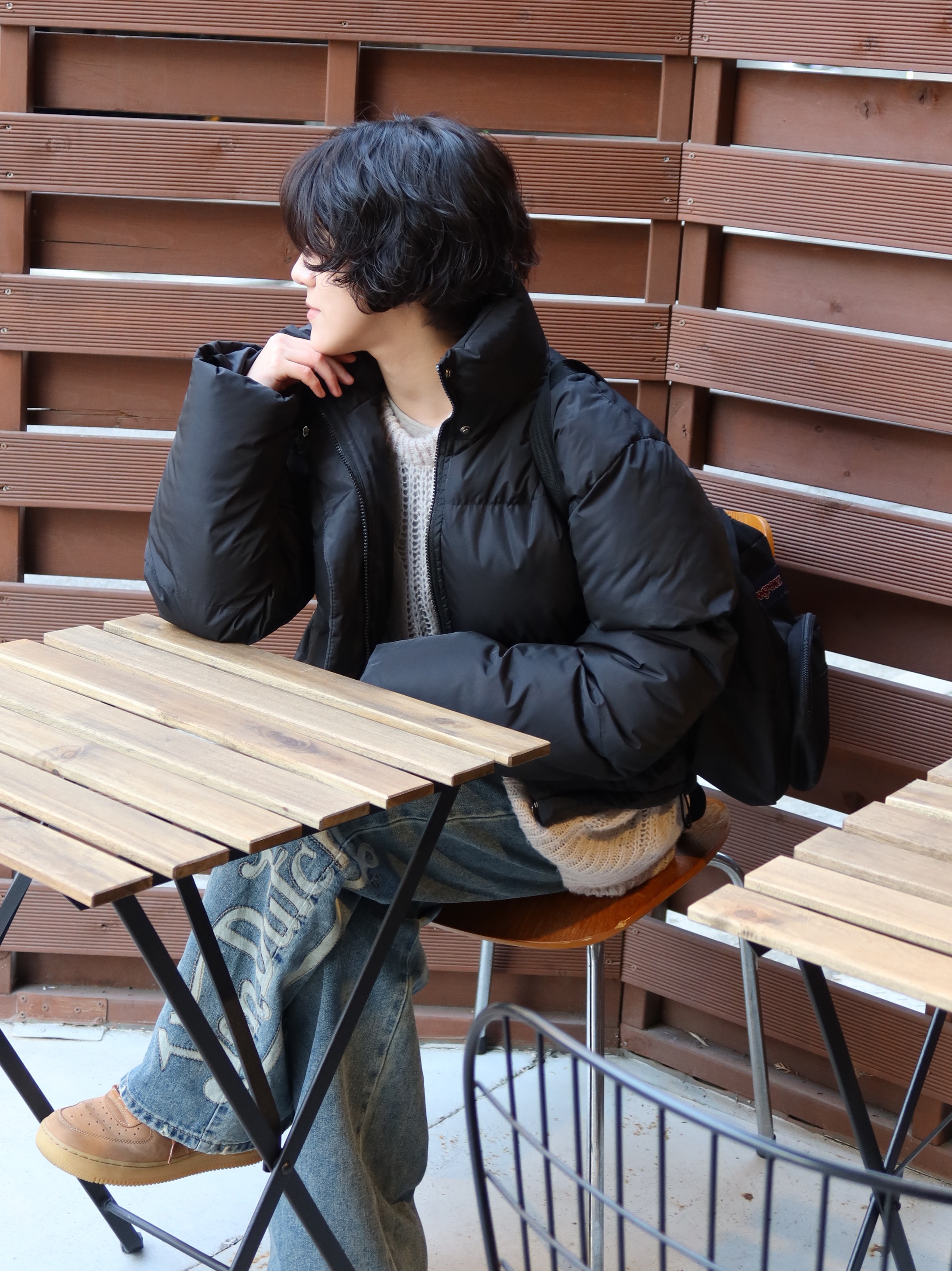 Jansport Half Pint Mini Backpack Black 착용 스타일